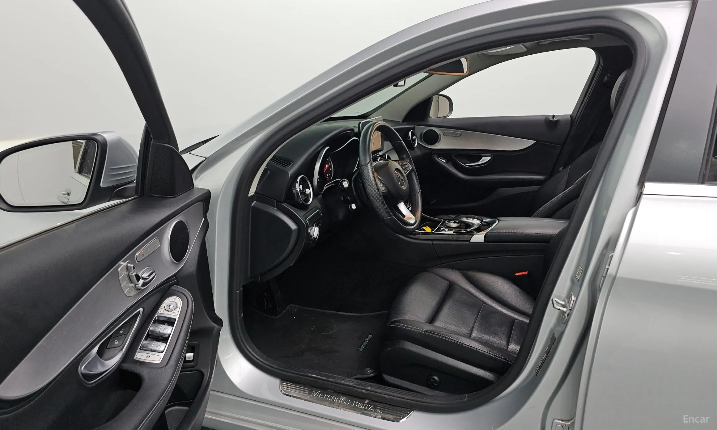 Mercedes Benz C-Class W205 превью 10