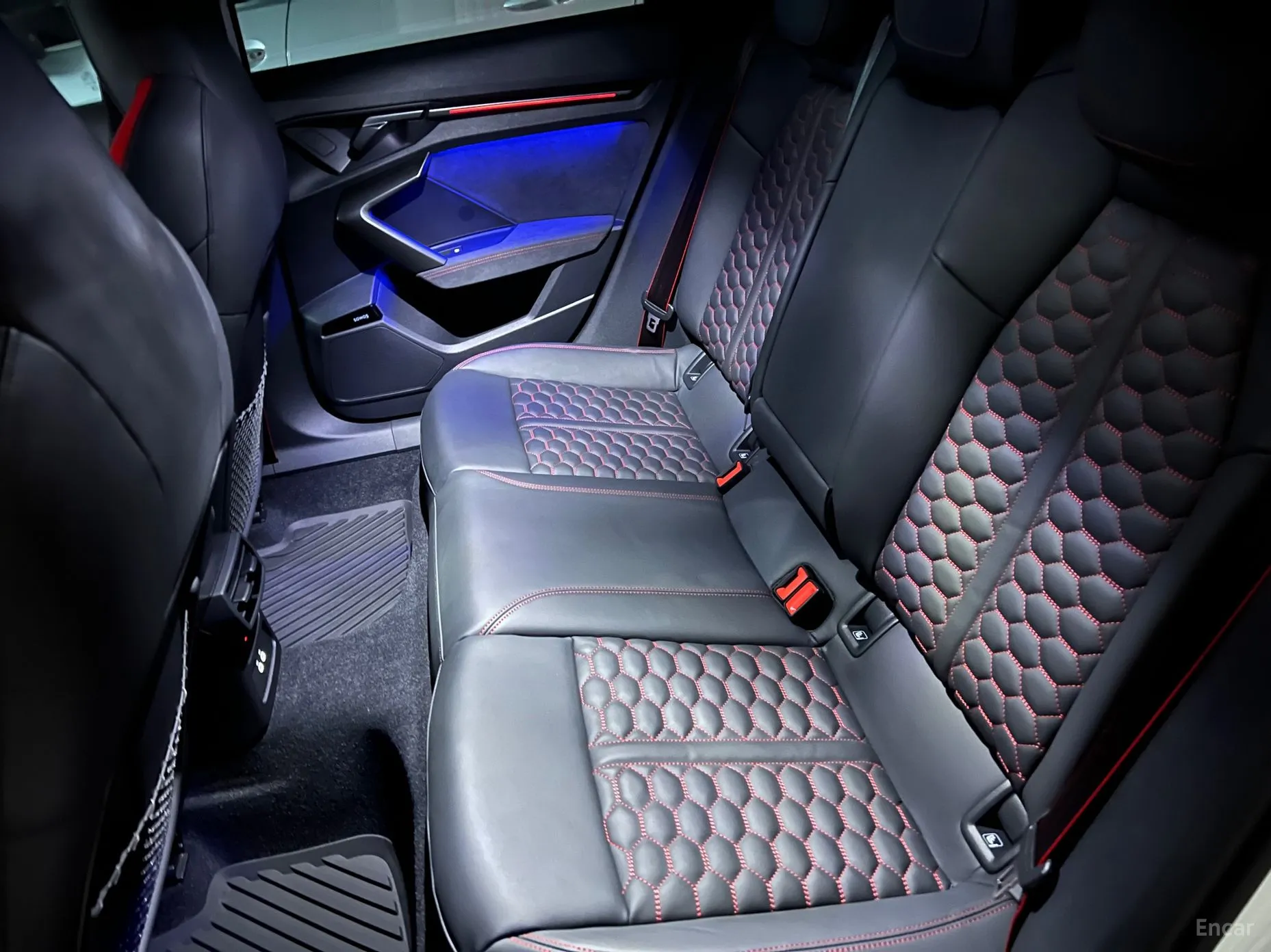 Audi RS3 (8Y) превью 12