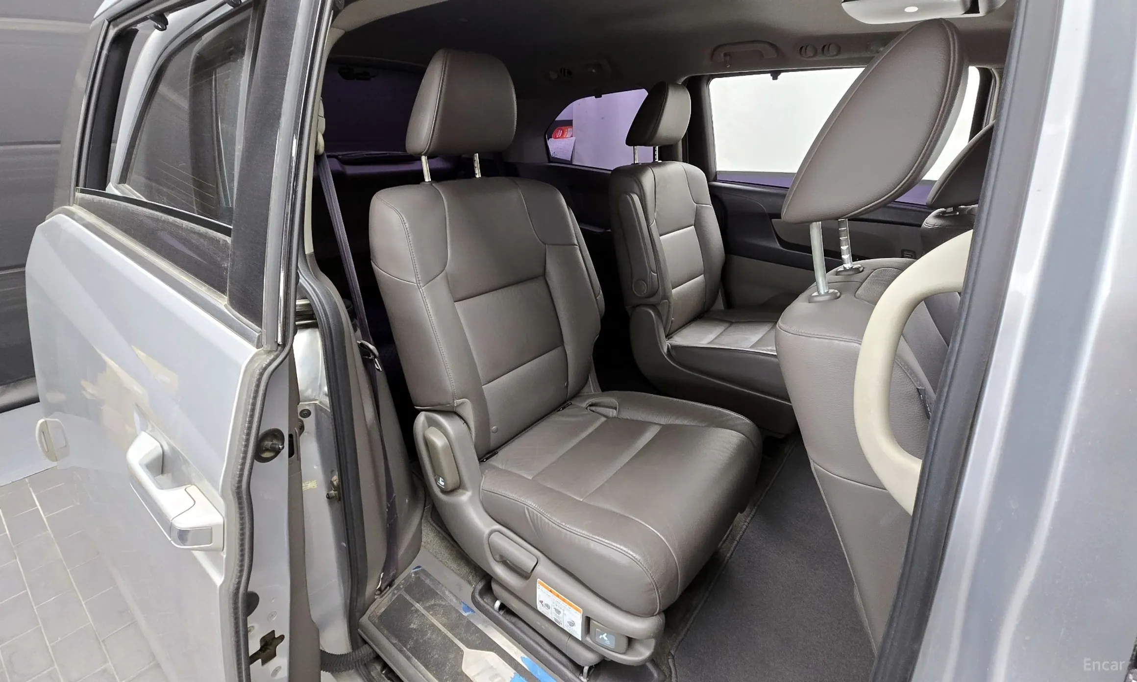 Honda Odyssey превью 12
