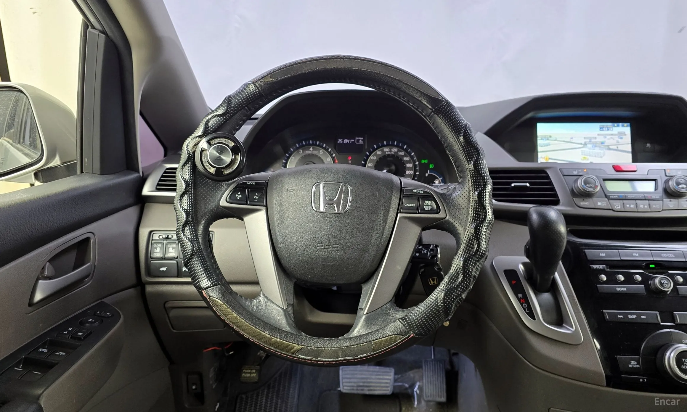 Honda Odyssey превью 13