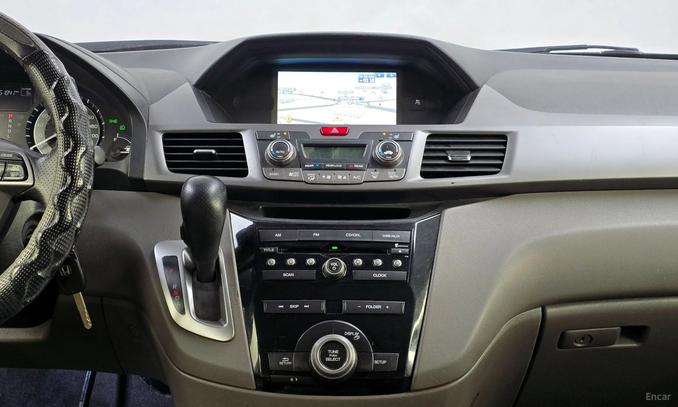 Honda Odyssey превью 14