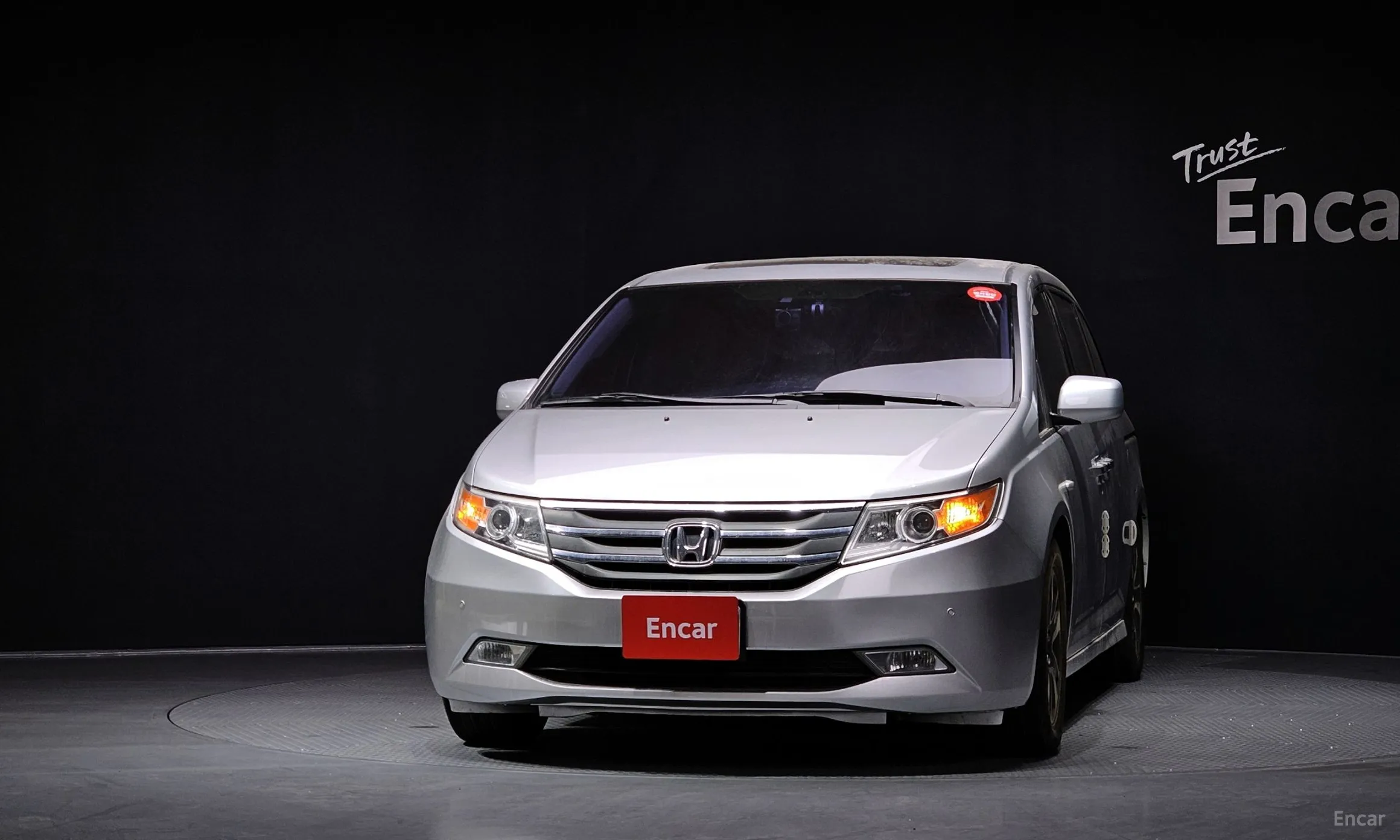 Honda Odyssey превью 3