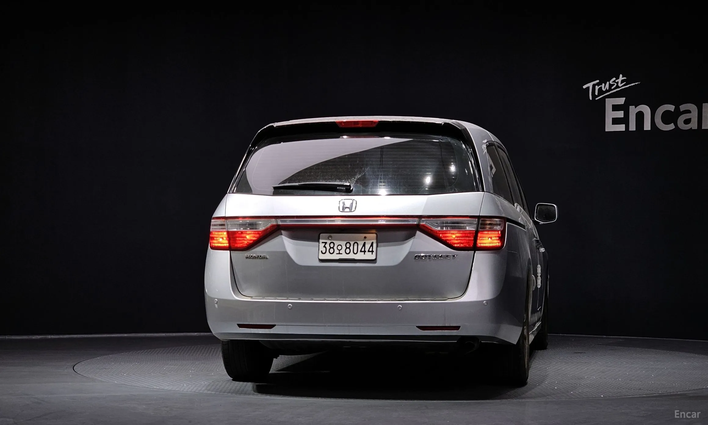 Honda Odyssey превью 4