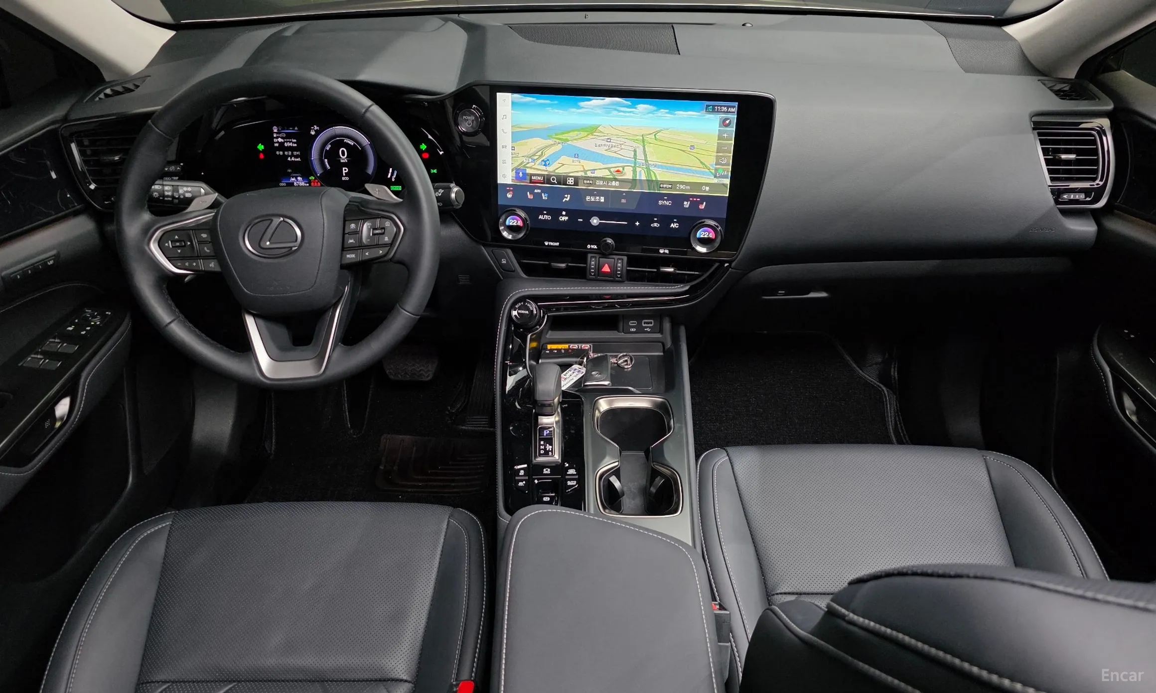 Lexus NX450h + 2nd Gen превью 7
