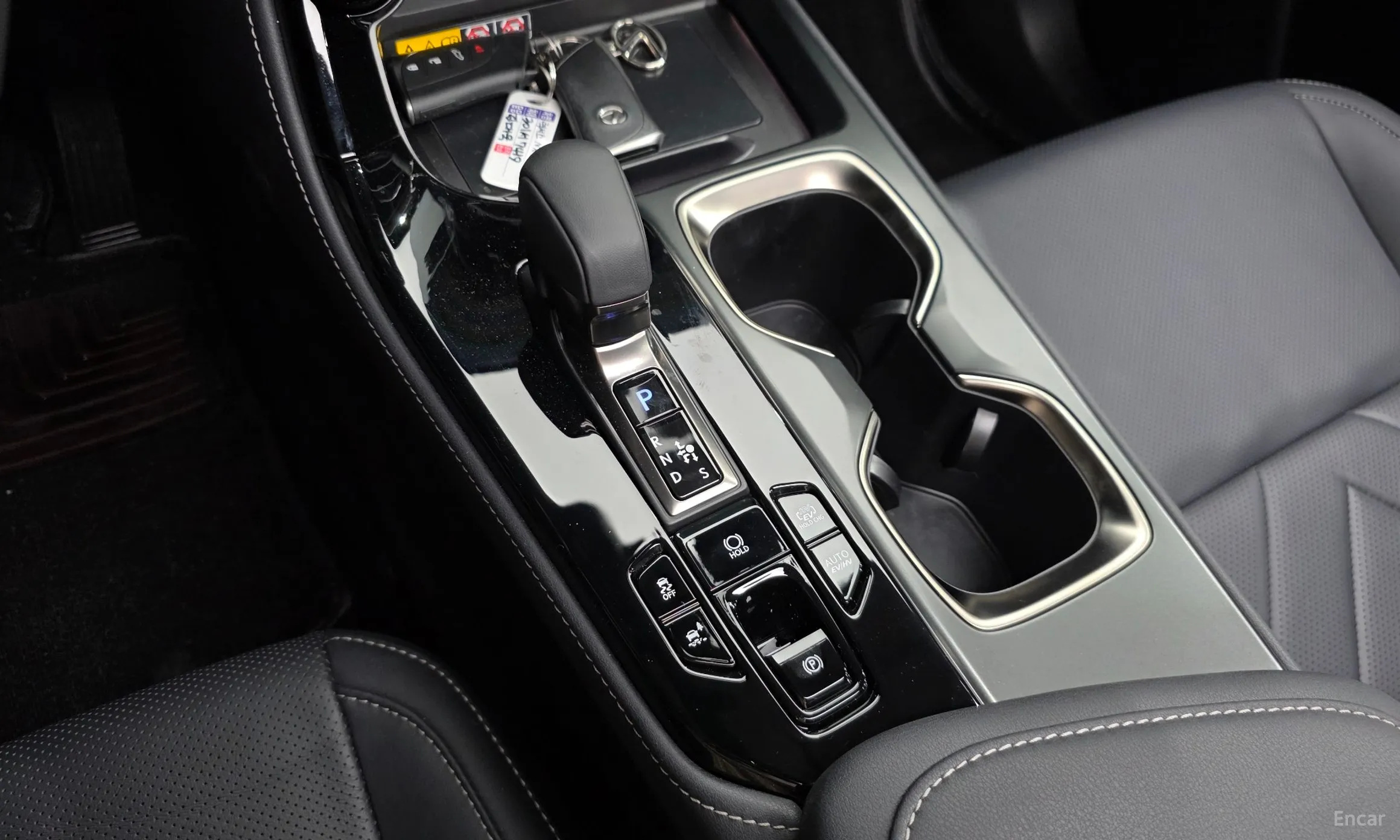 Lexus NX450h + 2nd Gen превью 9