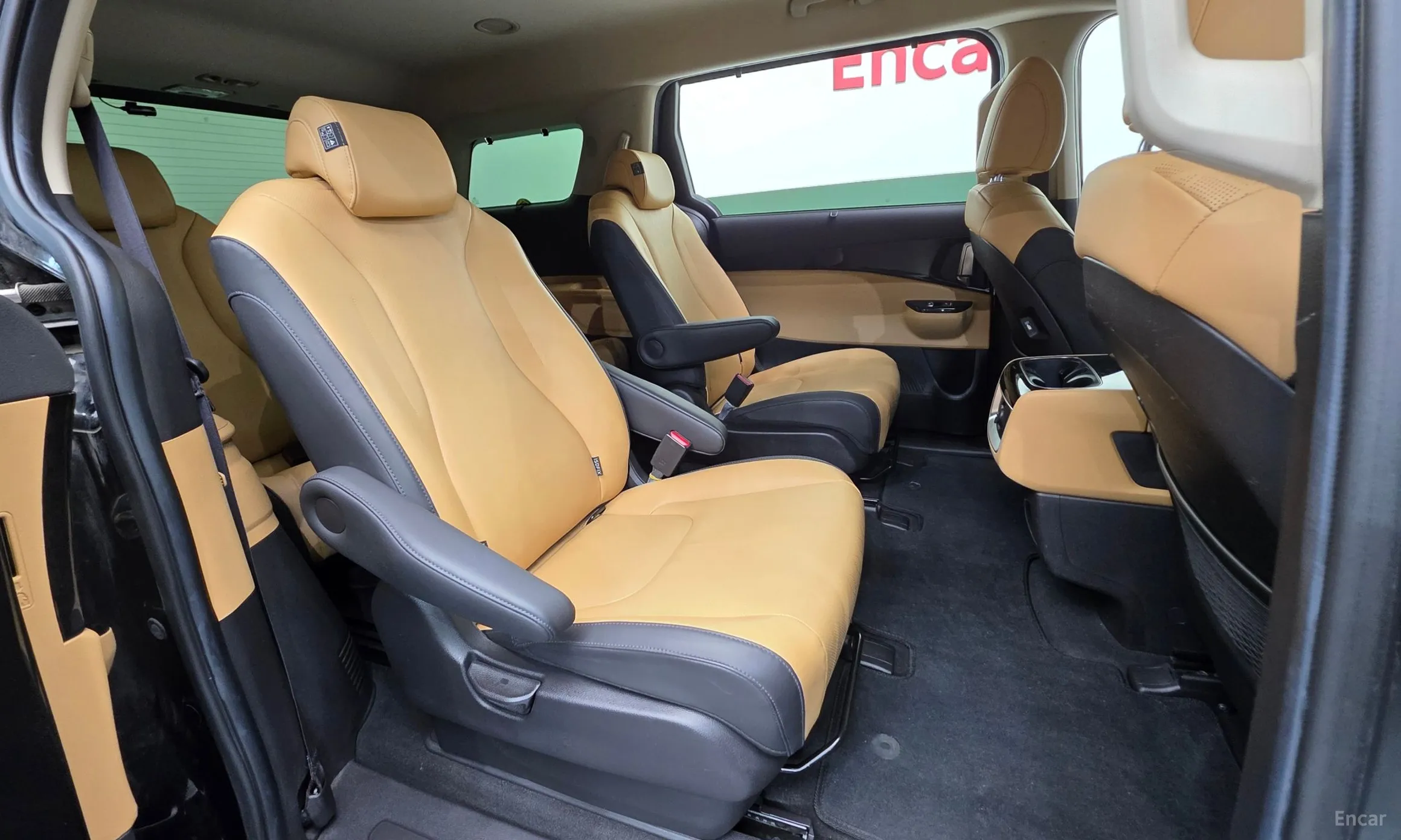 Kia Carnival Gen 4 превью 19