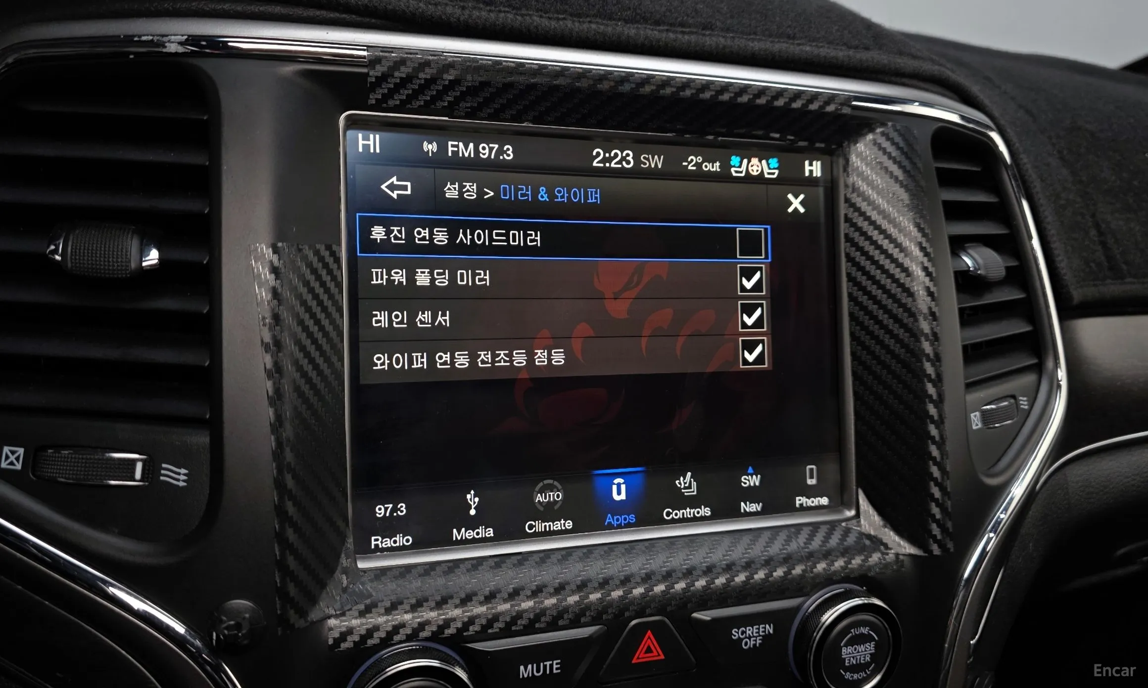Jeep Grand Cherokee превью 16