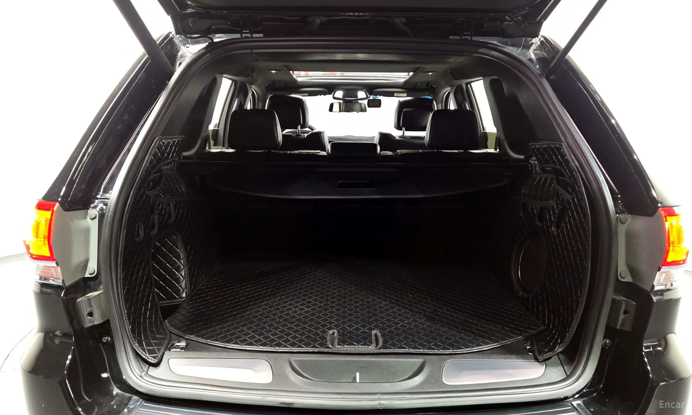 Jeep Grand Cherokee превью 20