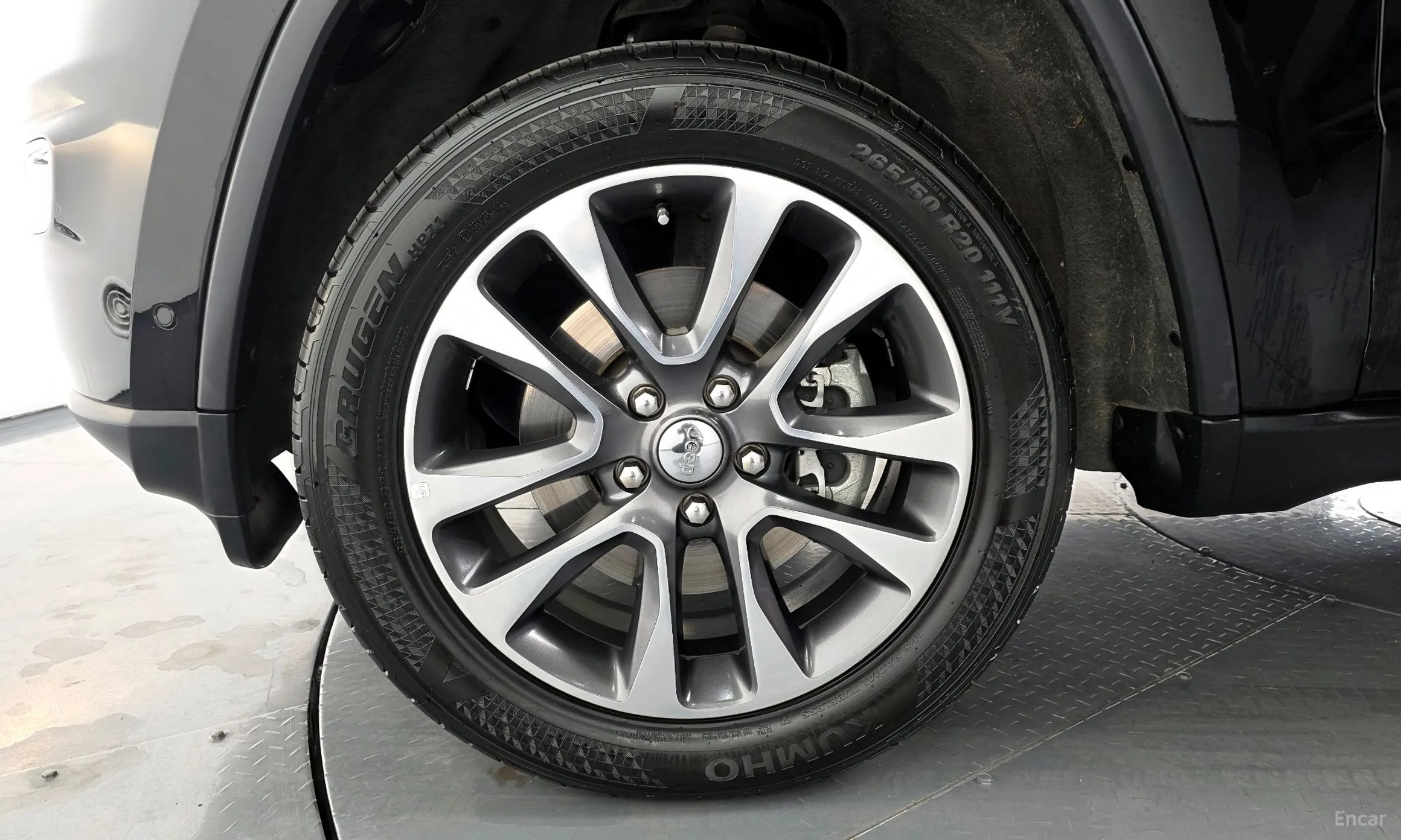 Jeep Grand Cherokee превью 5