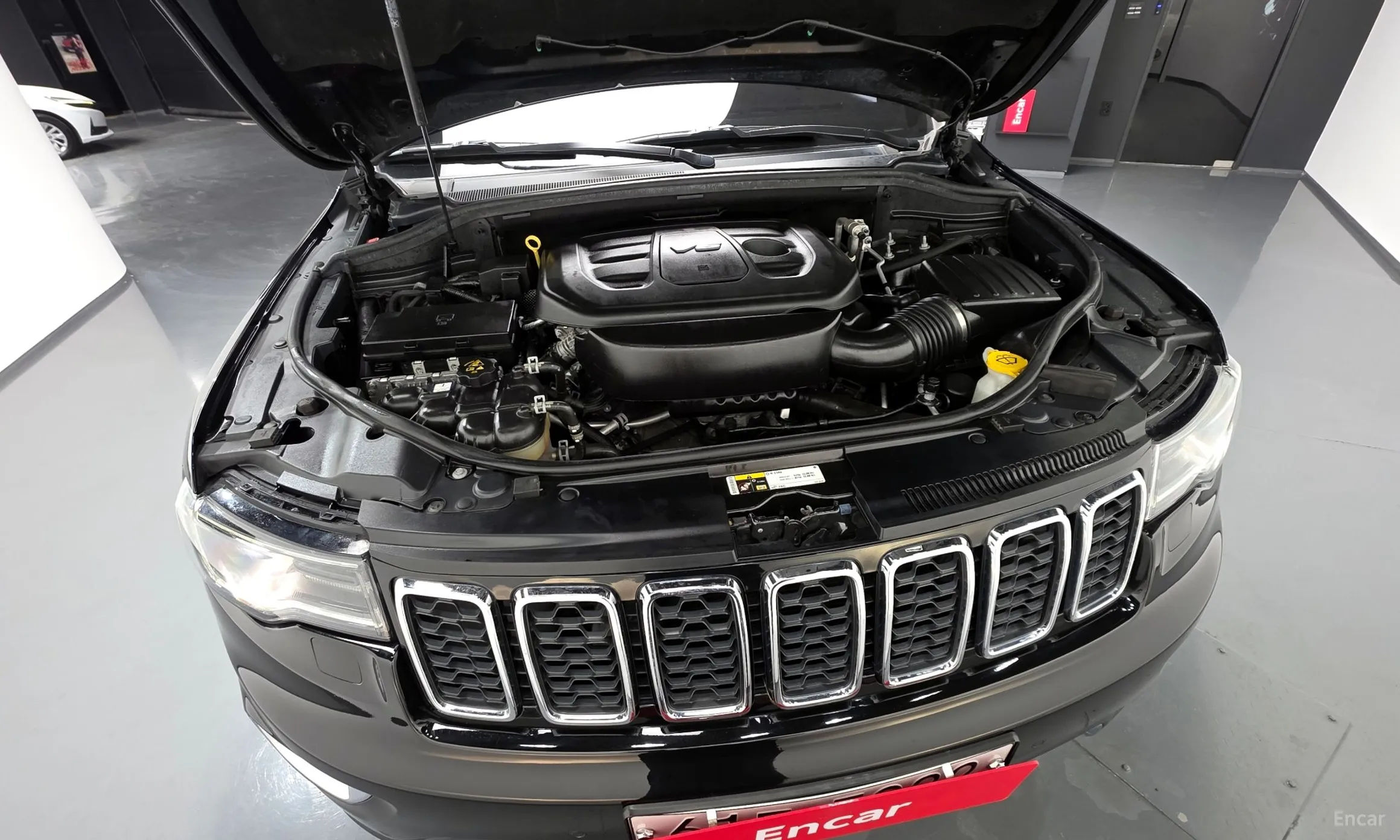 Jeep Grand Cherokee превью 6