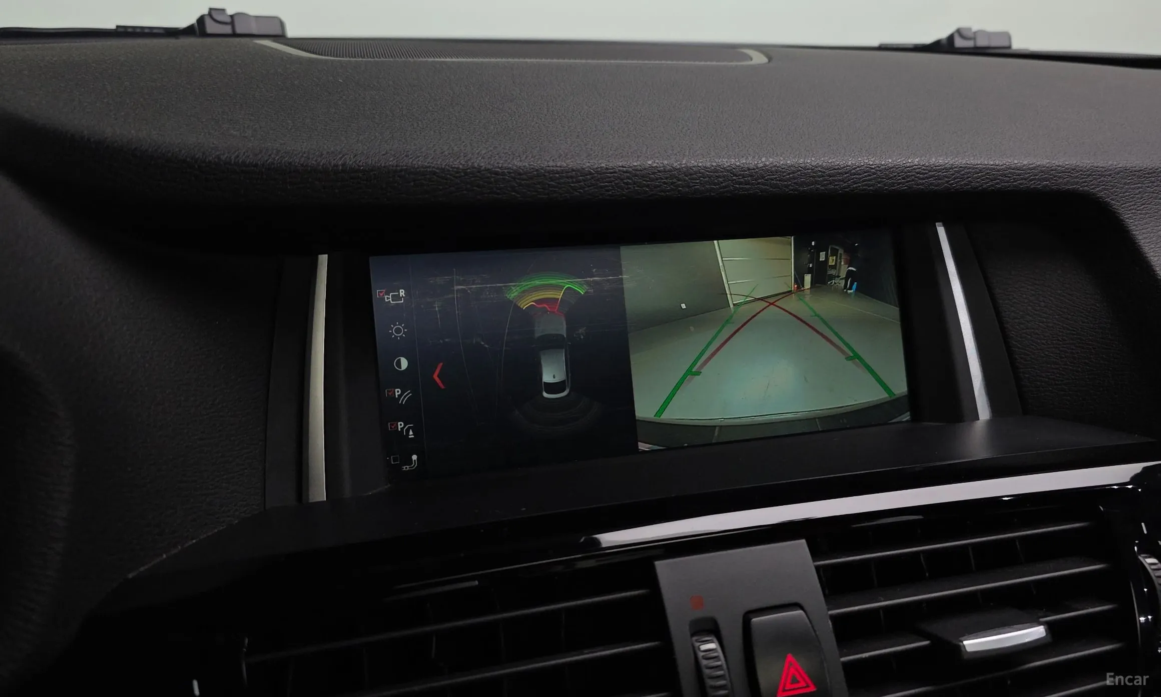 BMW X4 (F26) превью 15