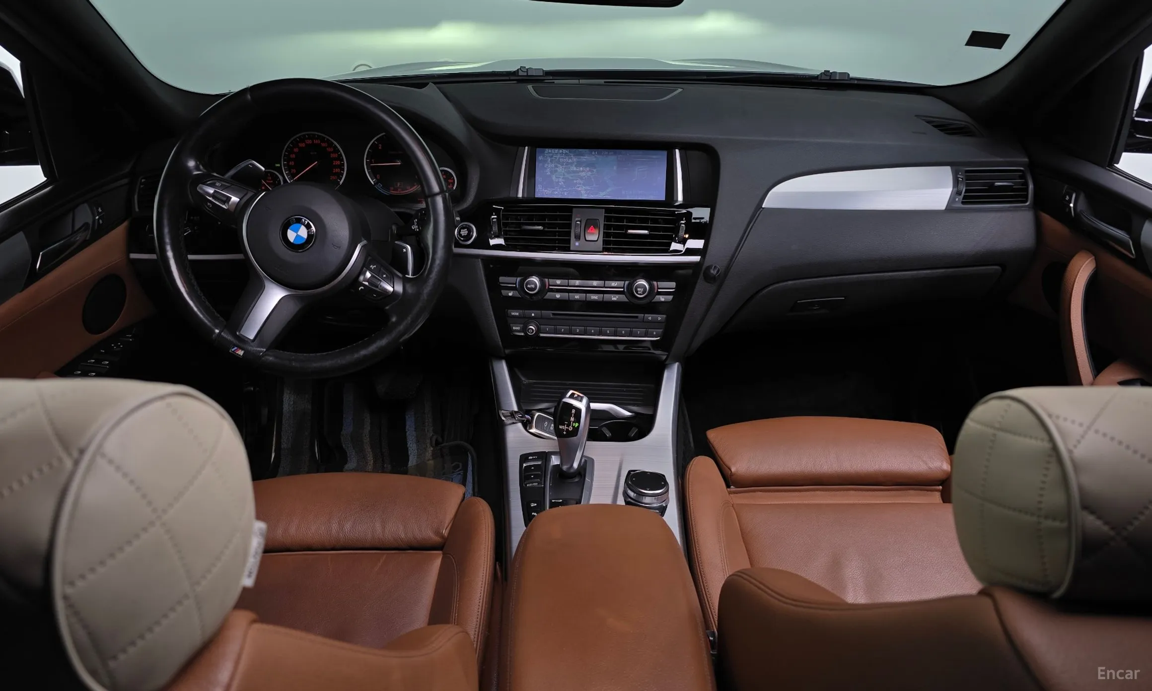 BMW X4 (F26) превью 7