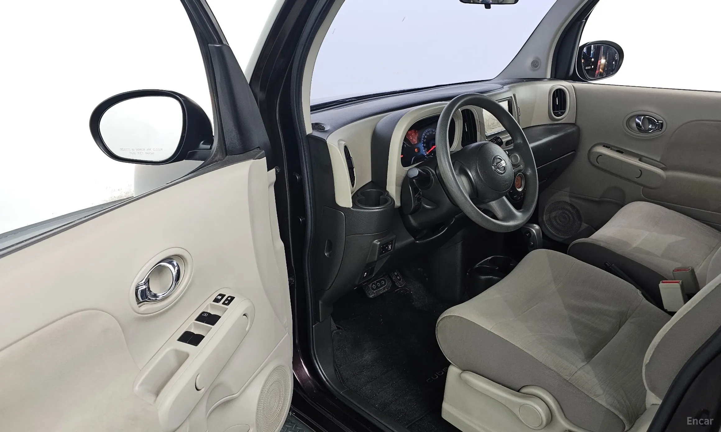 Nissan Cube превью 11