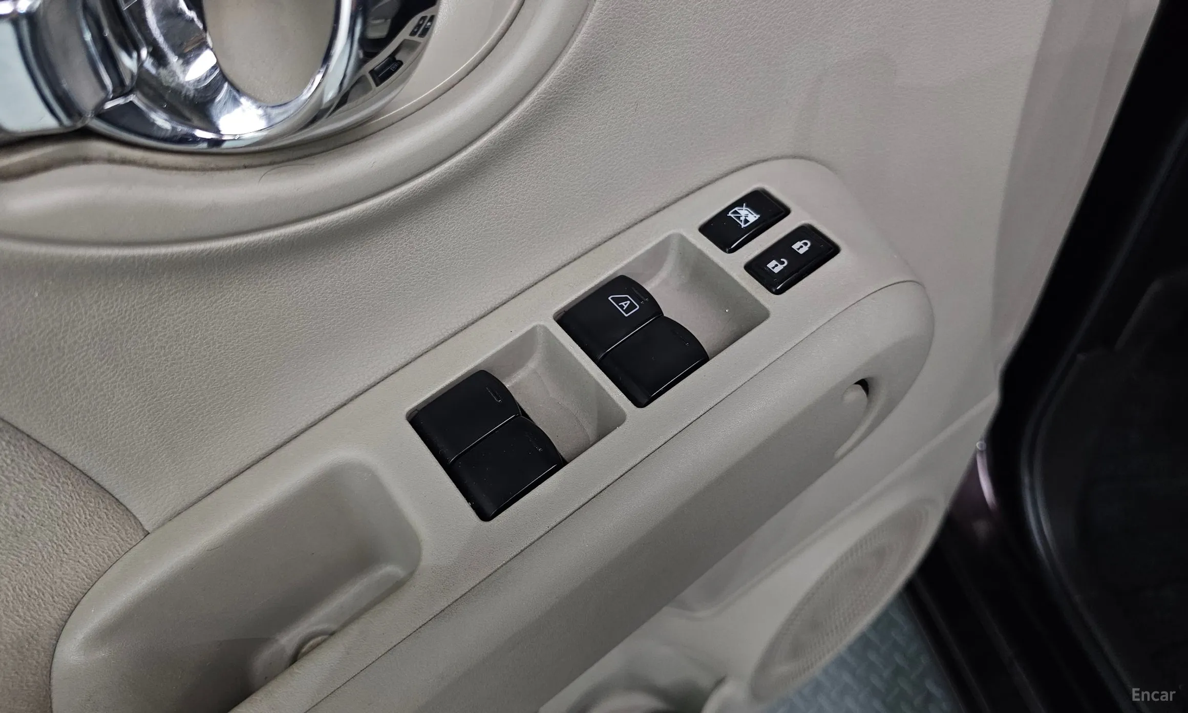 Nissan Cube превью 17