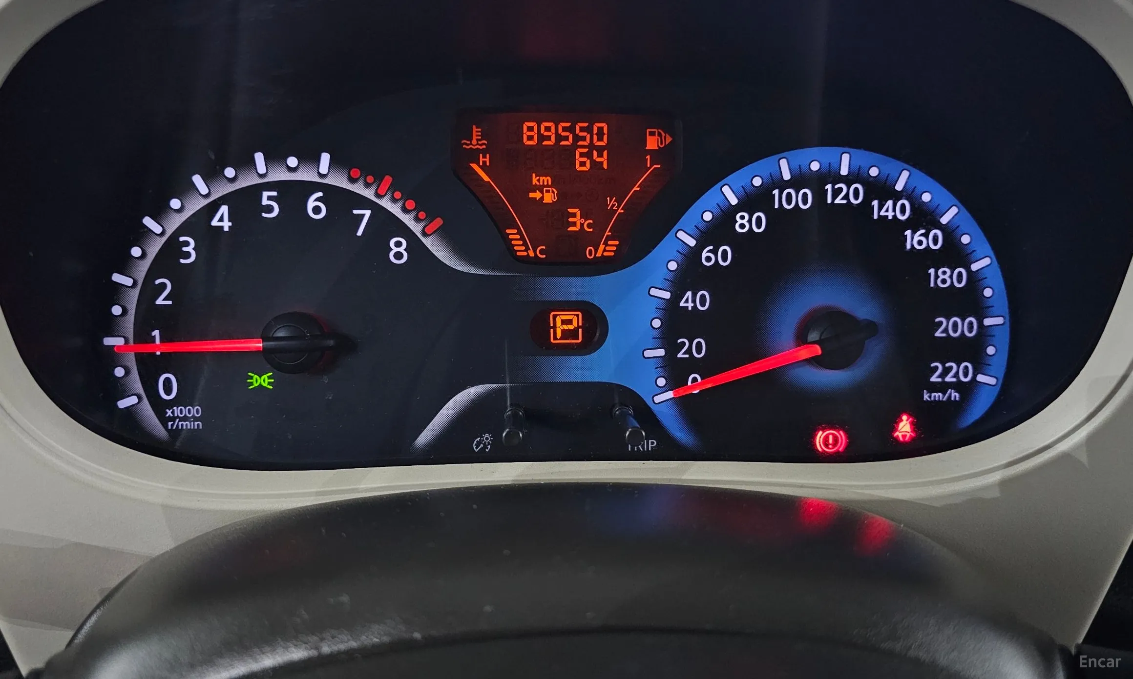 Nissan Cube превью 8