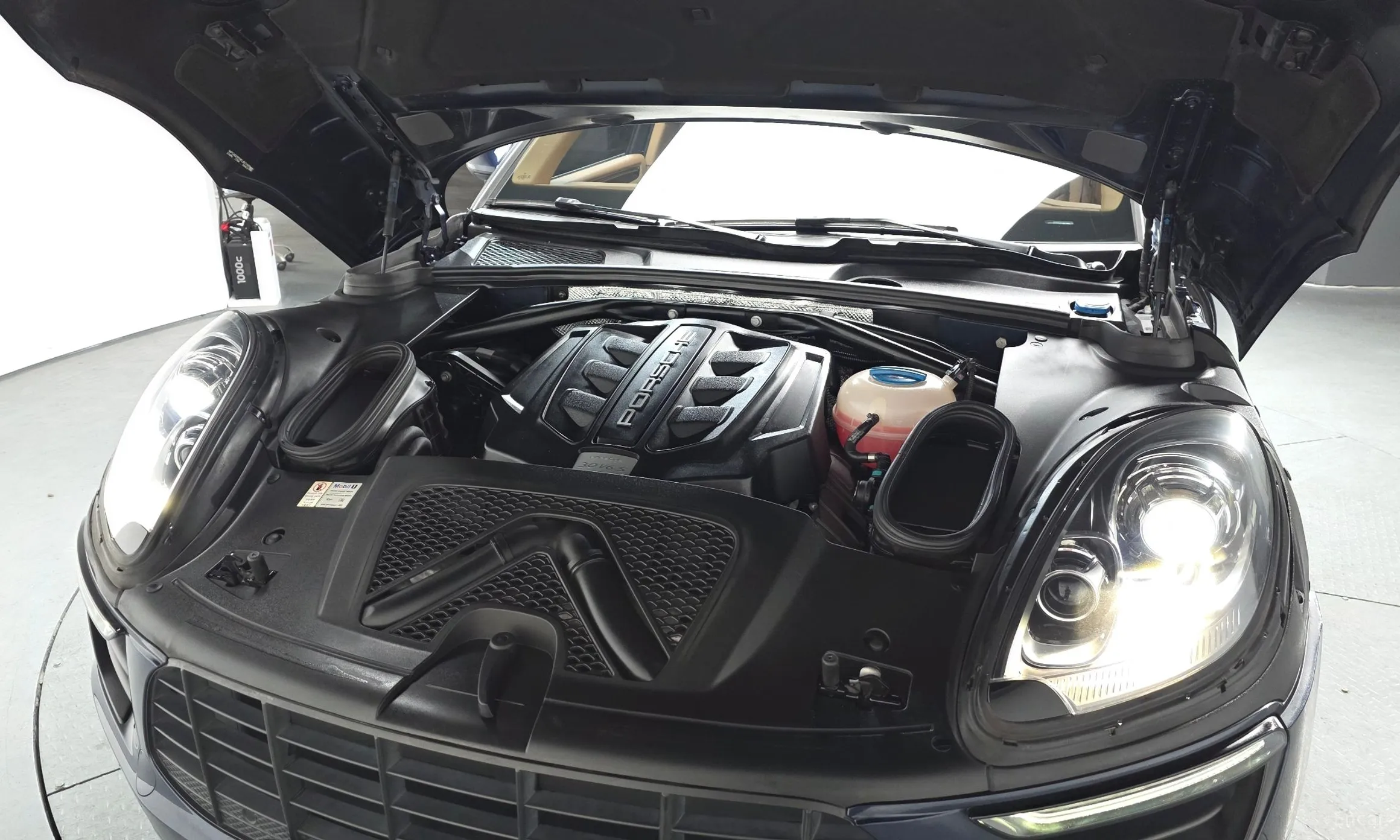 Porsche Macan превью 6