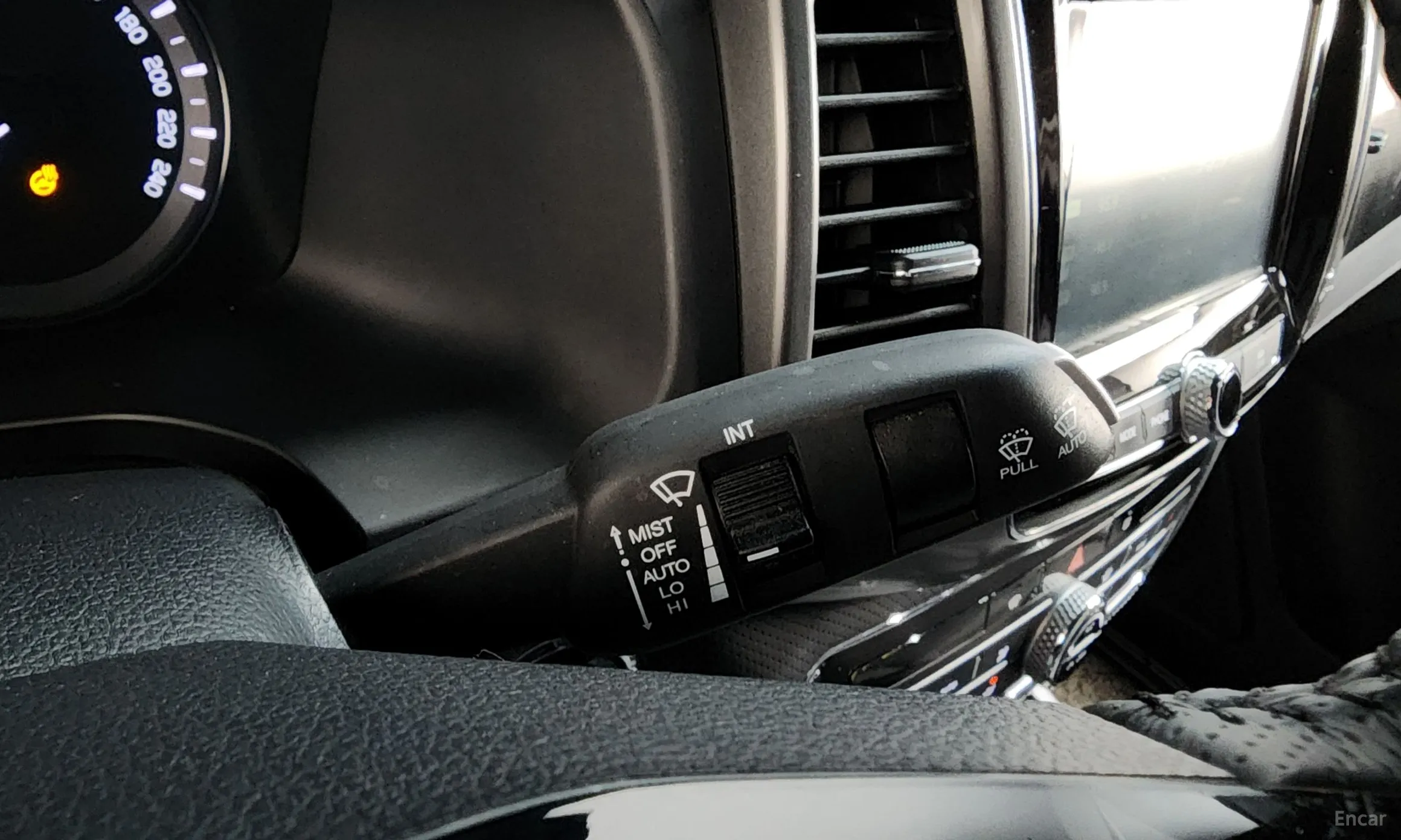 KG Mobility (SsangYong) Rexton Sports Khan превью 19