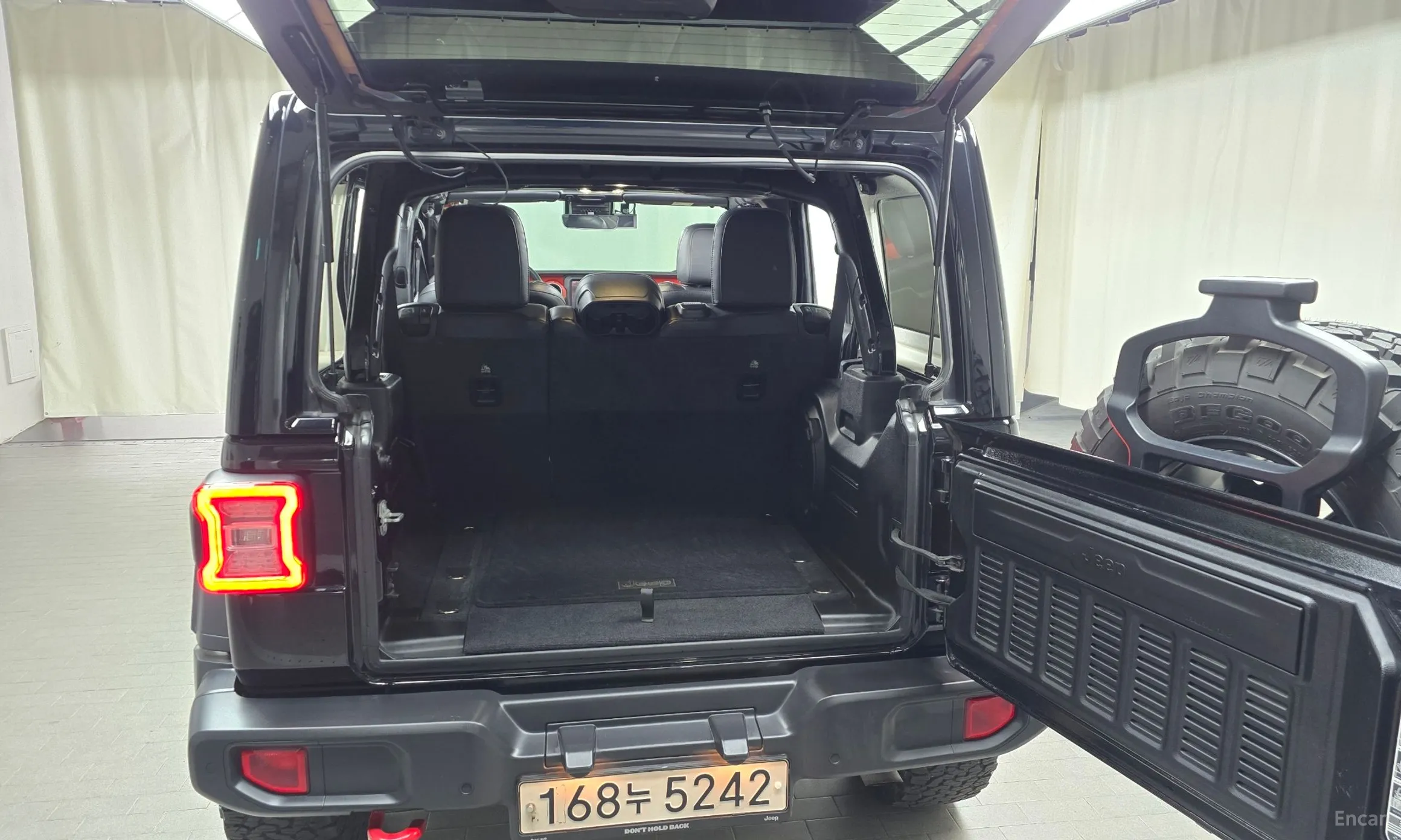 Jeep Wrangler (JL) превью 20