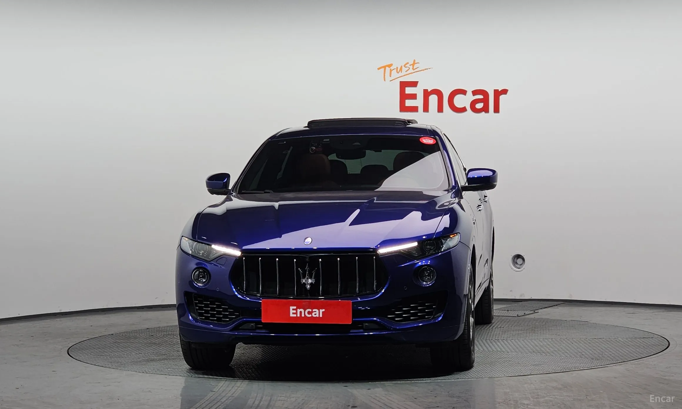 Maserati Levante превью 3