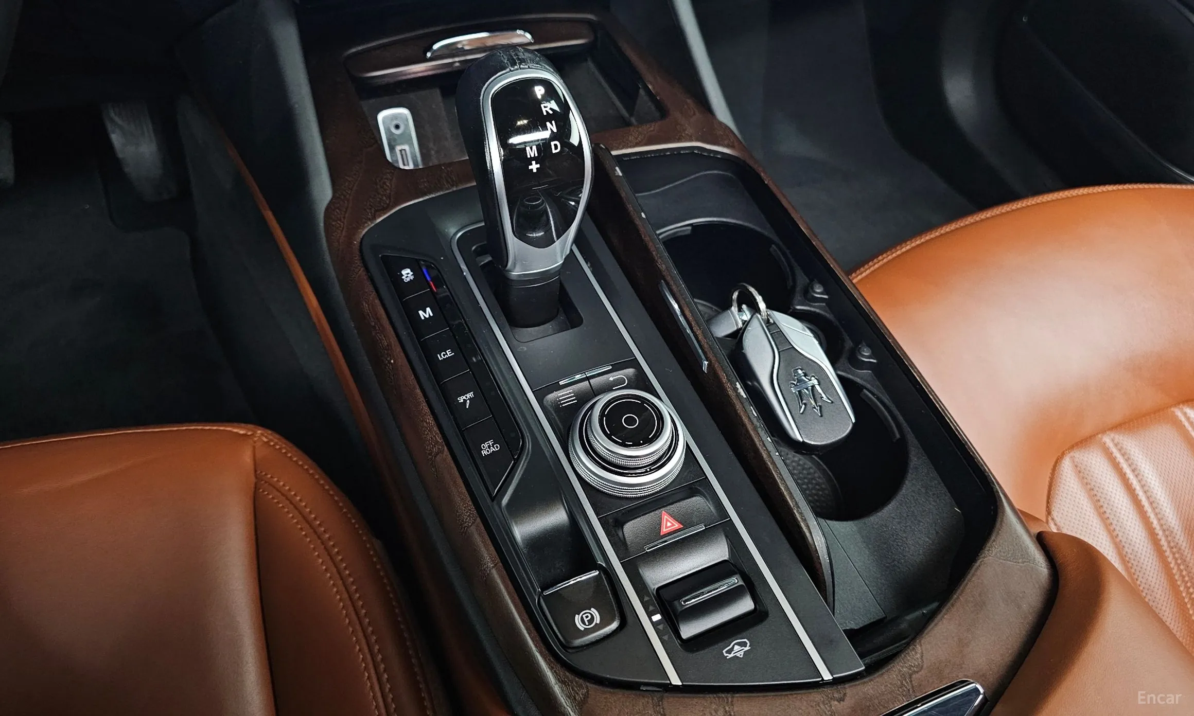 Maserati Levante превью 9