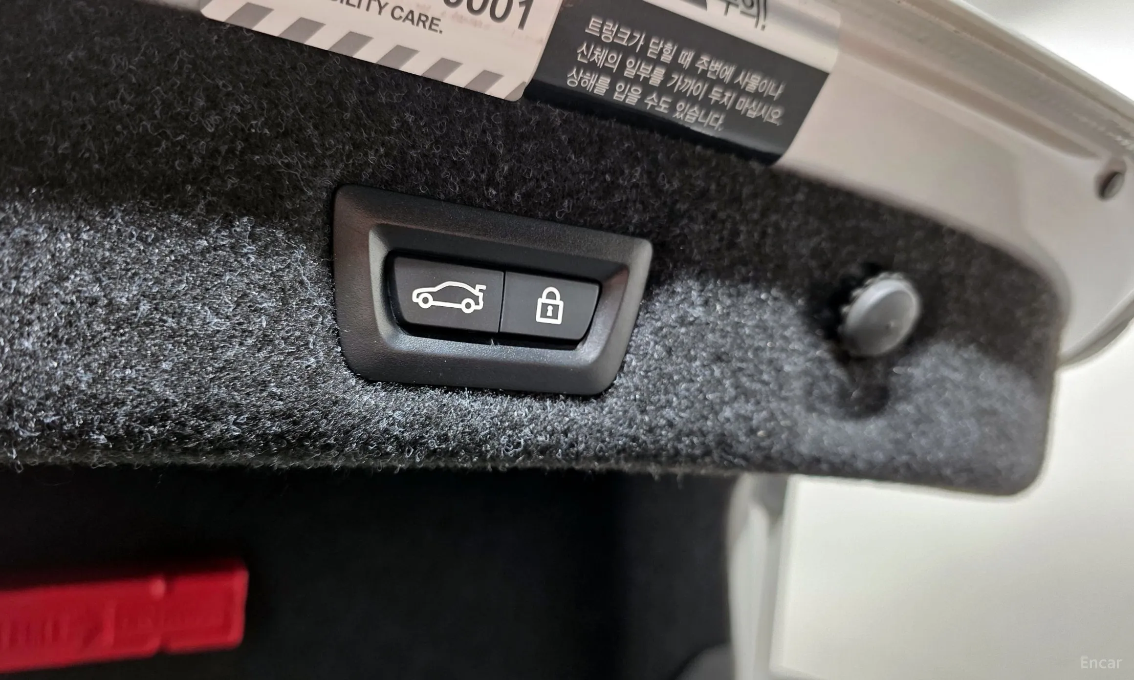 BMW 5 Series (G30) превью 20