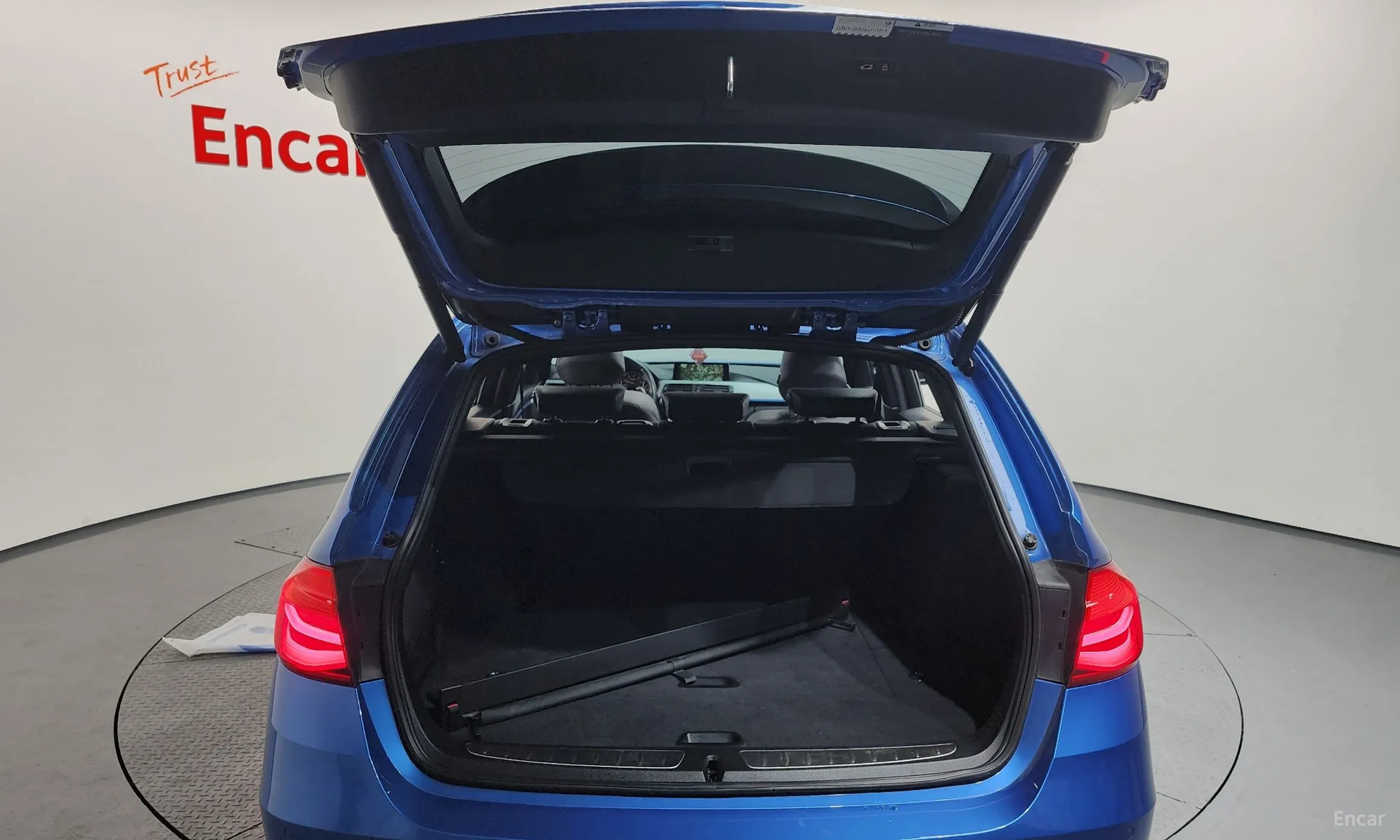 BMW 3 Series (F30) превью 20