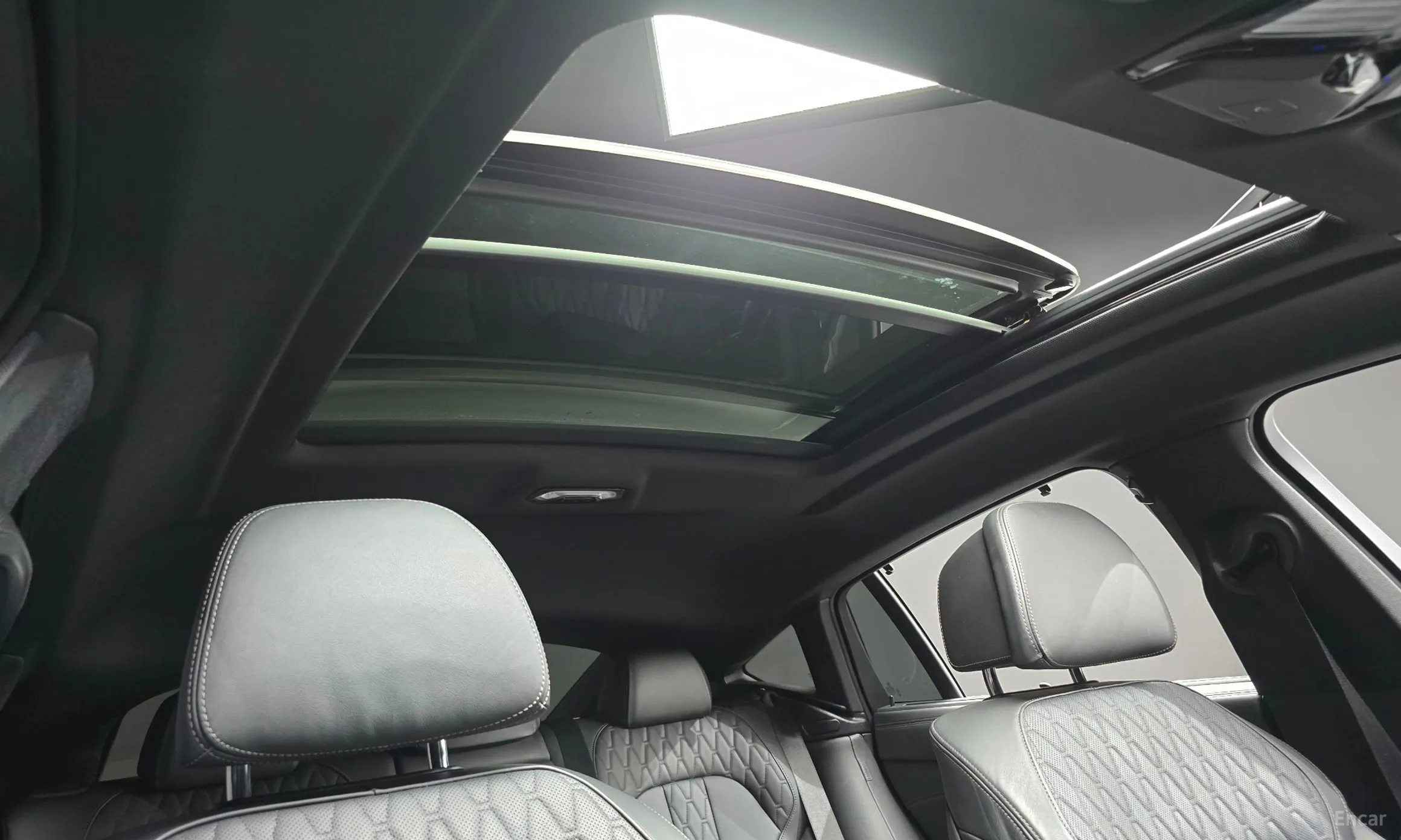 BMW X6 (G06) превью 19