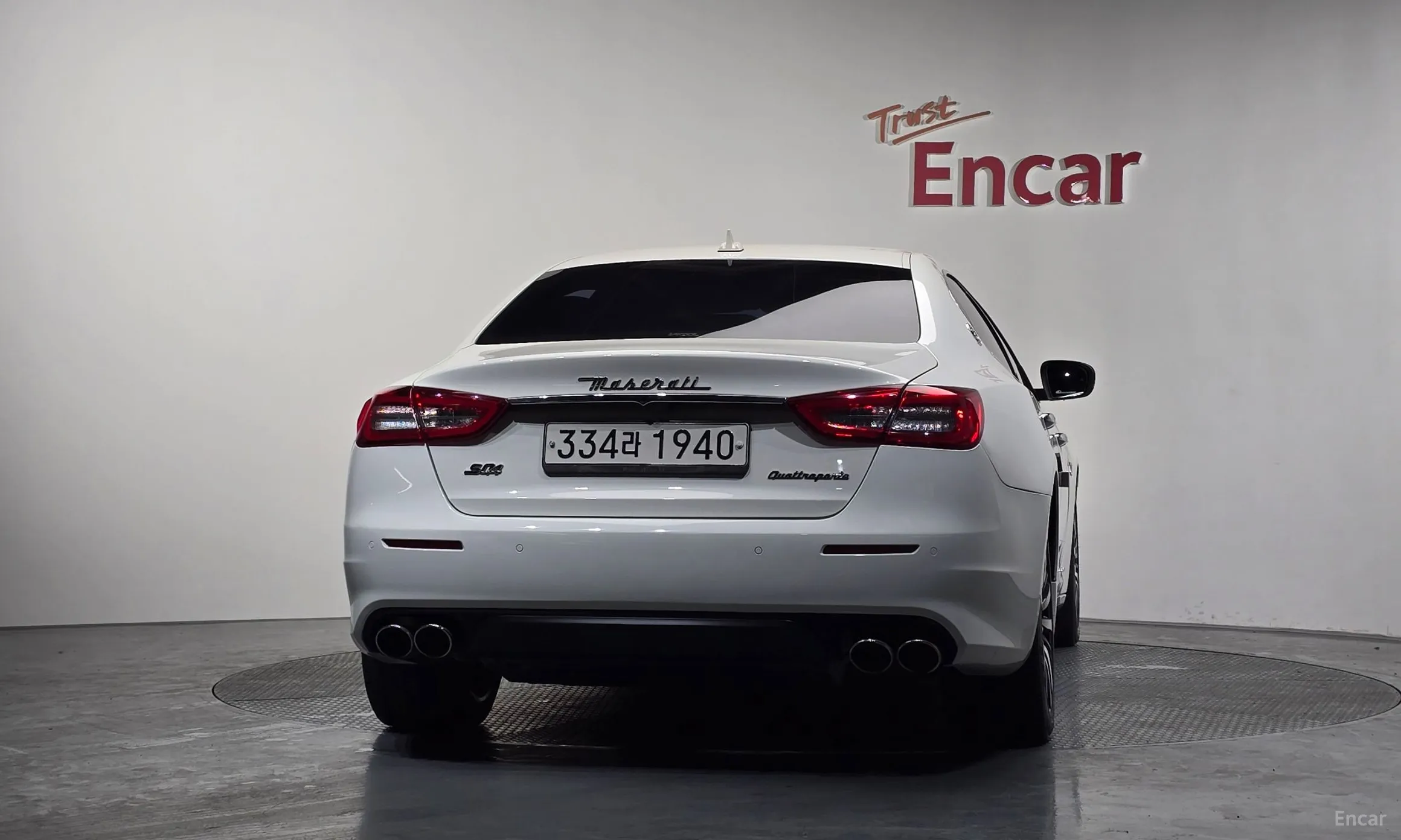 Maserati Quattroporte превью 4