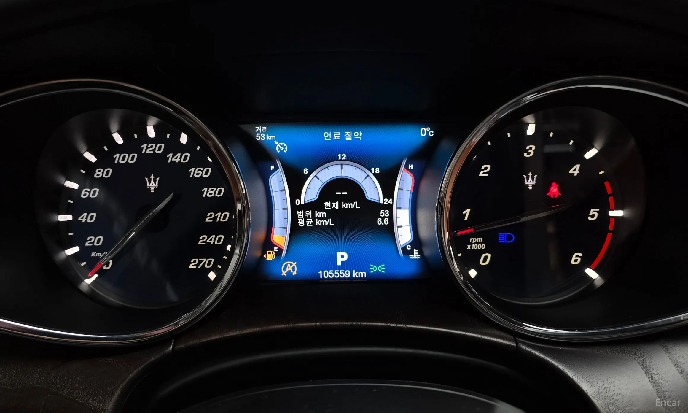 Maserati Quattroporte превью 8