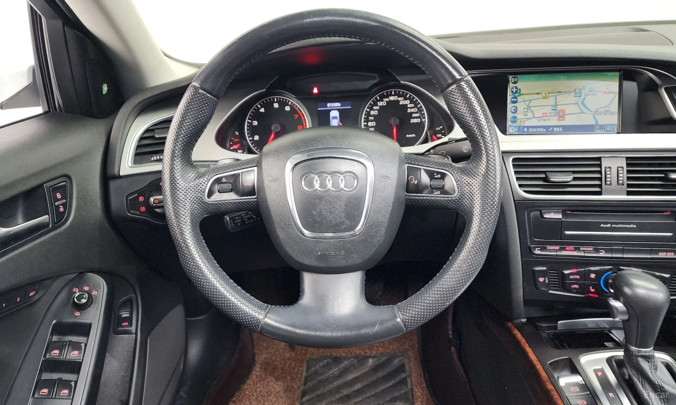 Audi New A4 превью 13