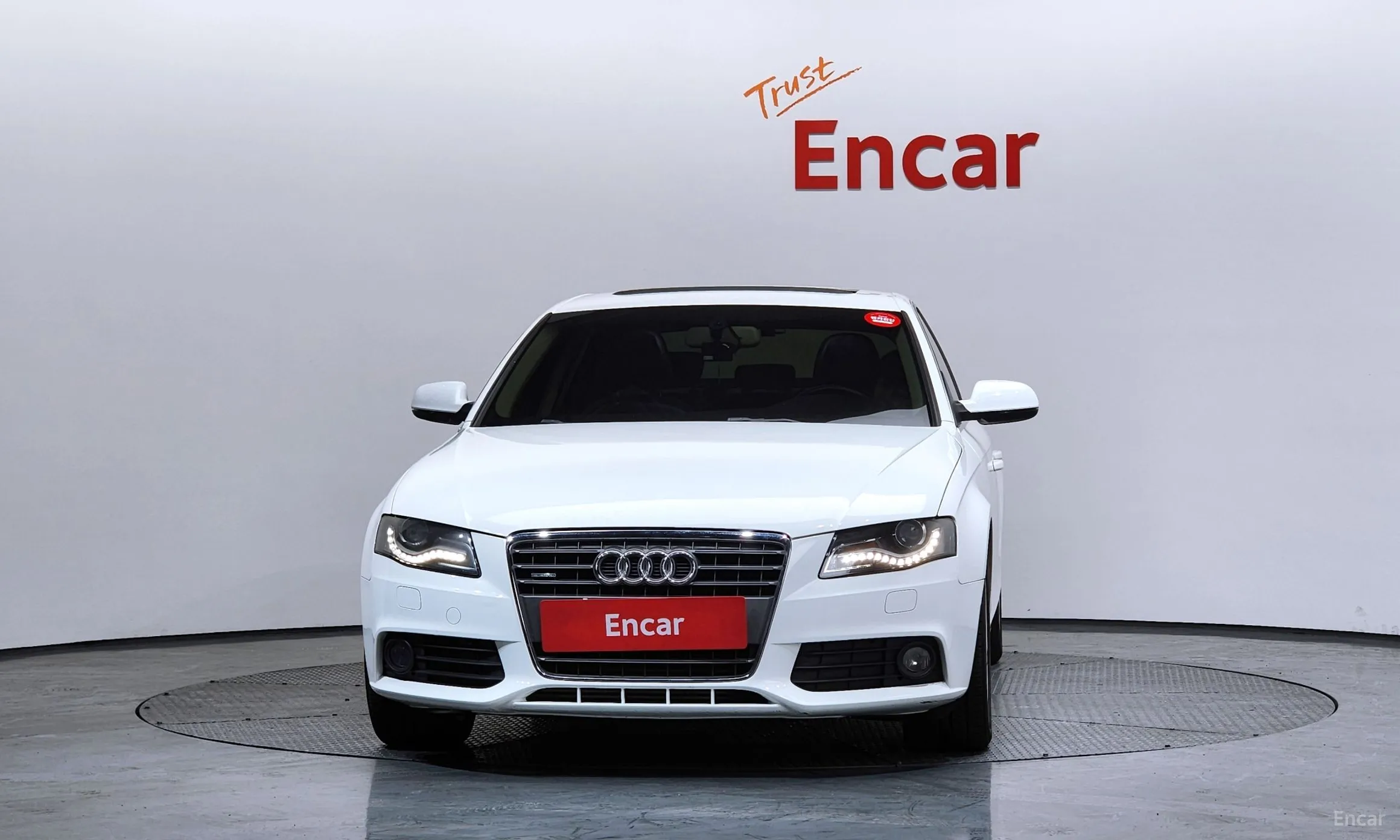 Audi New A4 превью 3