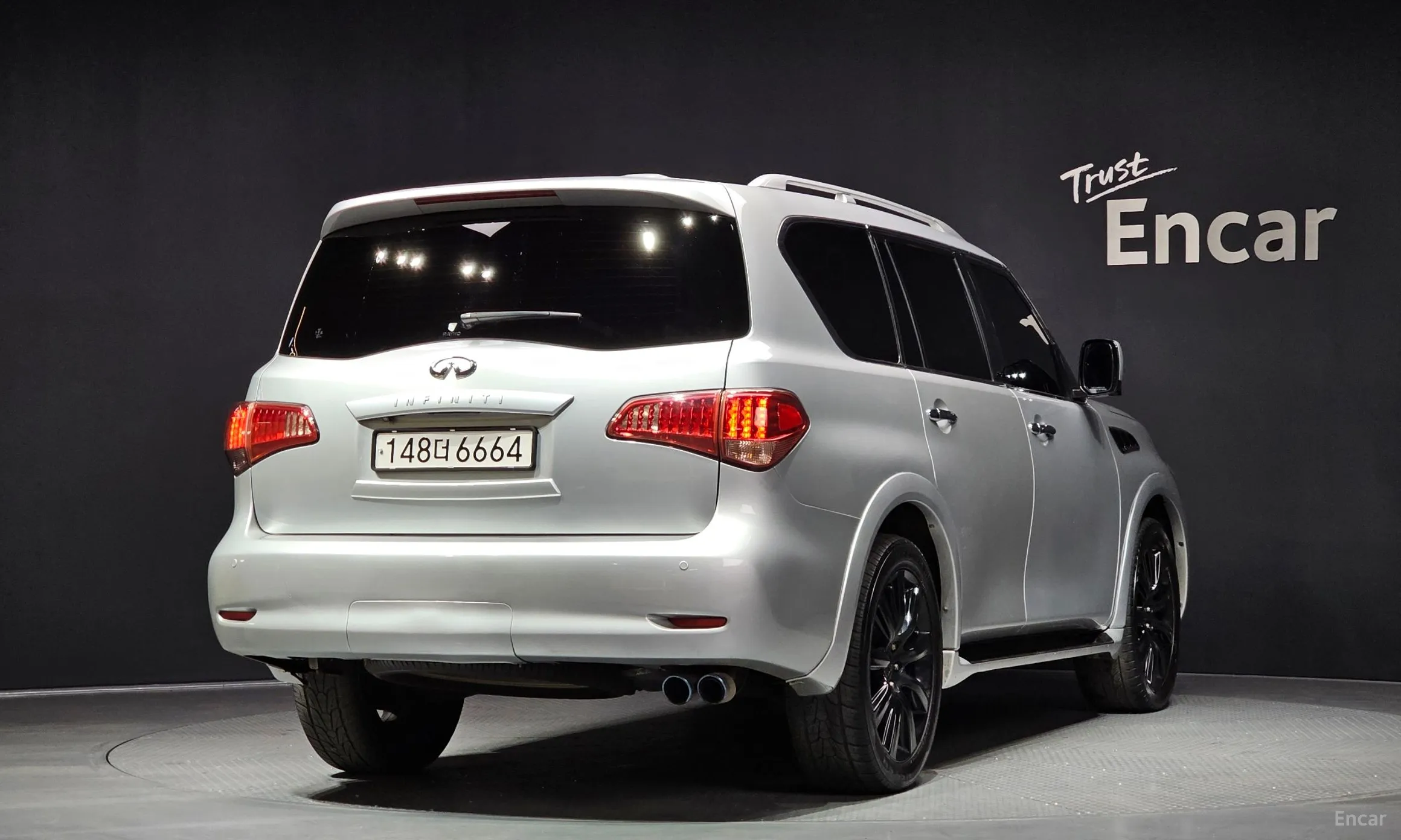 Infiniti QX56 превью 2