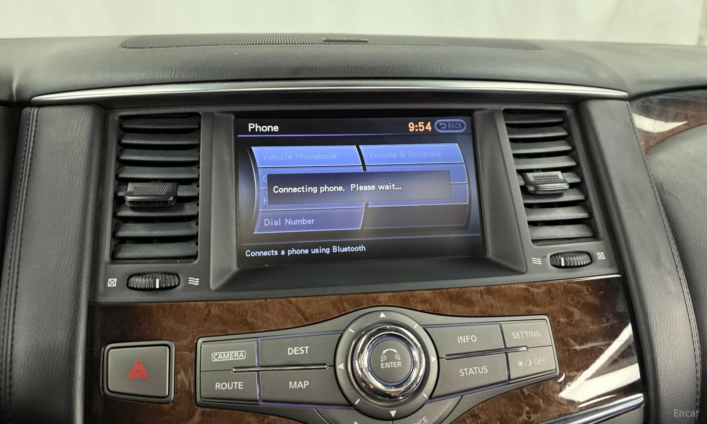 Infiniti QX56 превью 16