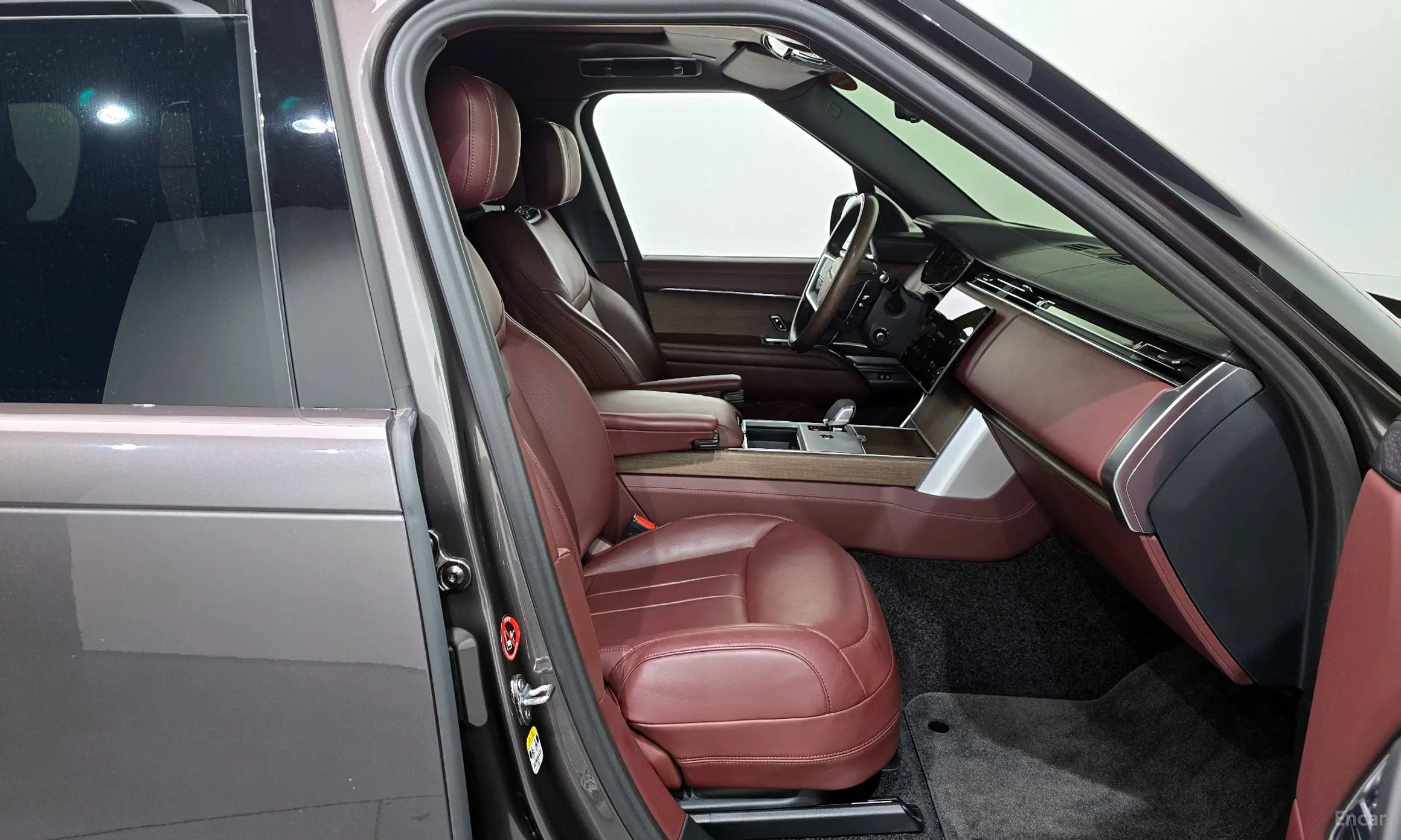 Land Rover Range Rover 5th Generation превью 11