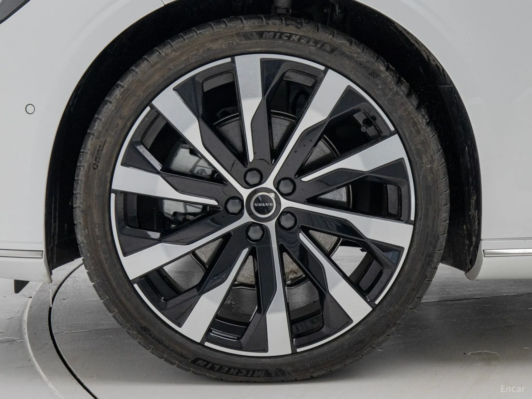 Volvo S90 превью 5