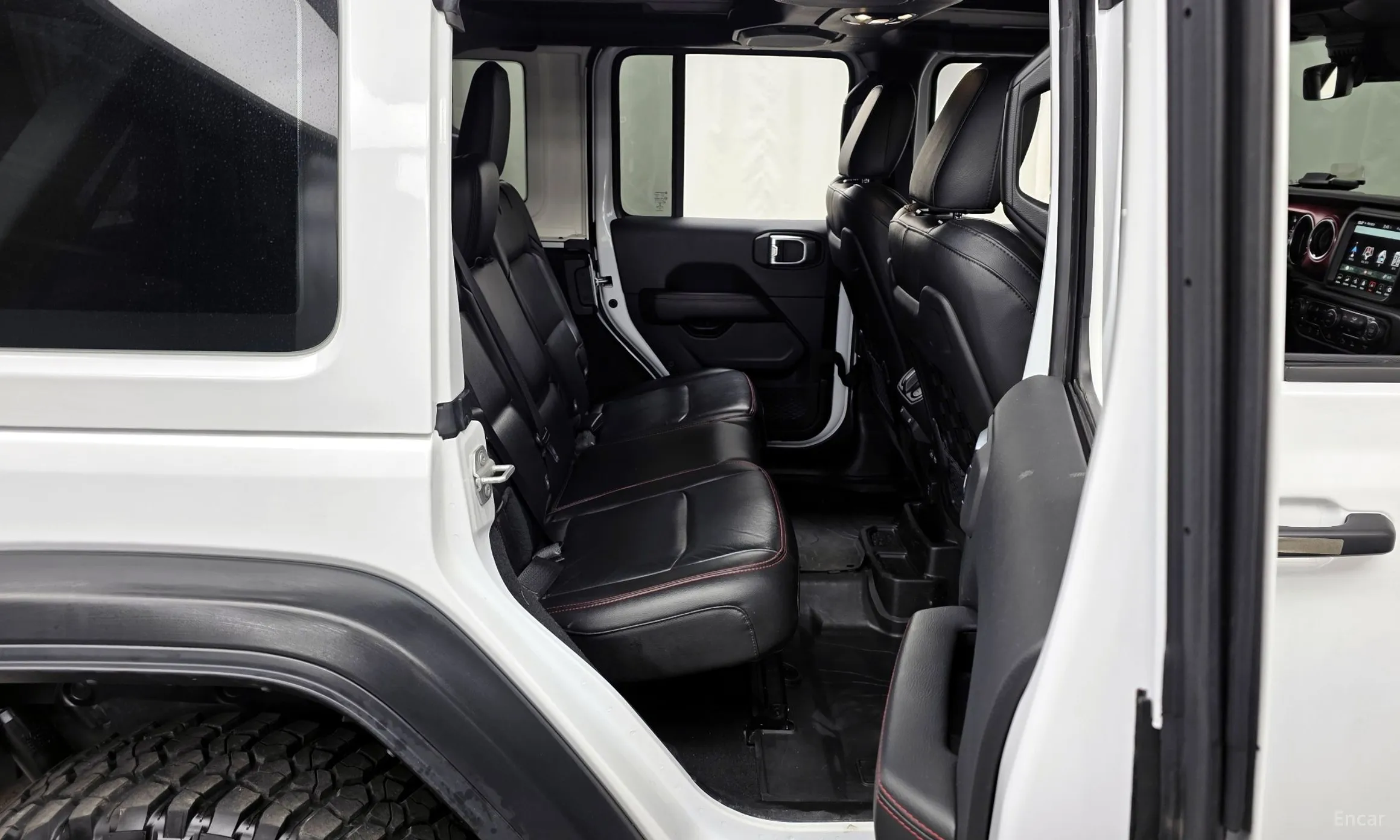 Jeep Wrangler (JL) превью 12