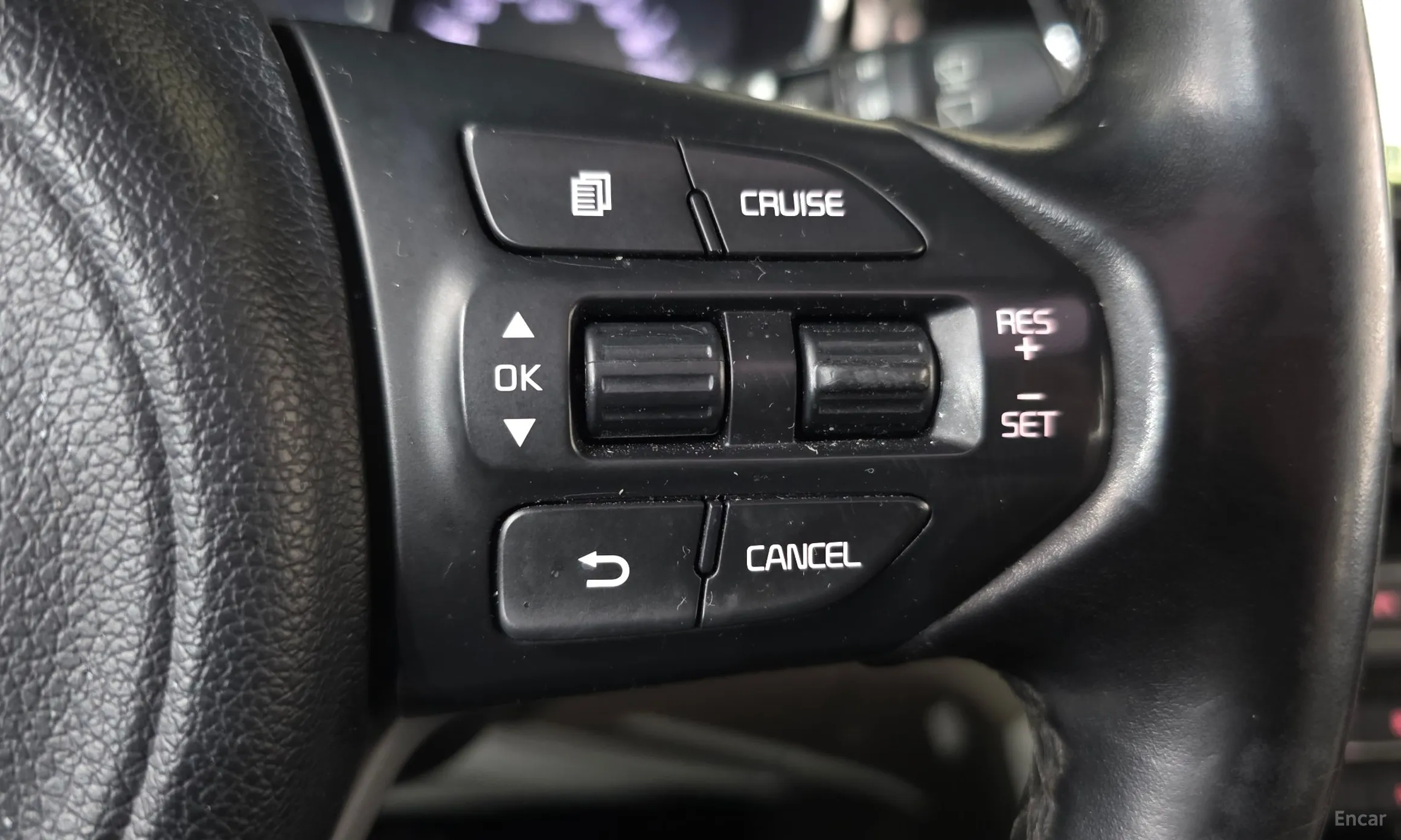 Kia Carnival превью 18