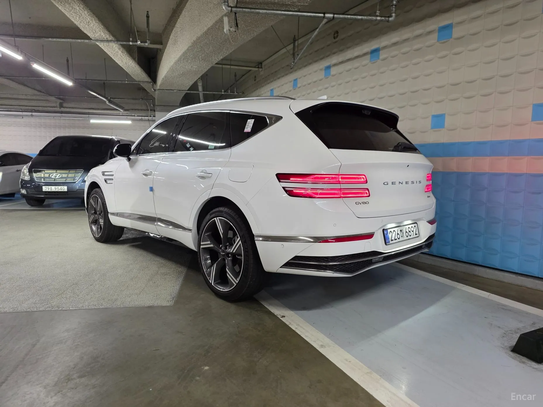 Genesis GV80 превью 4