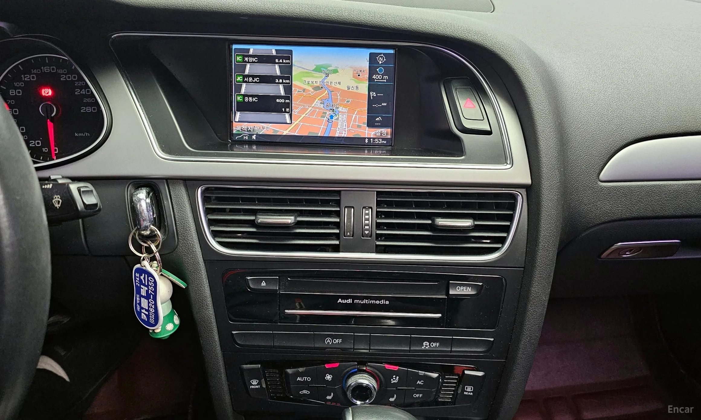 Audi New A4 превью 14