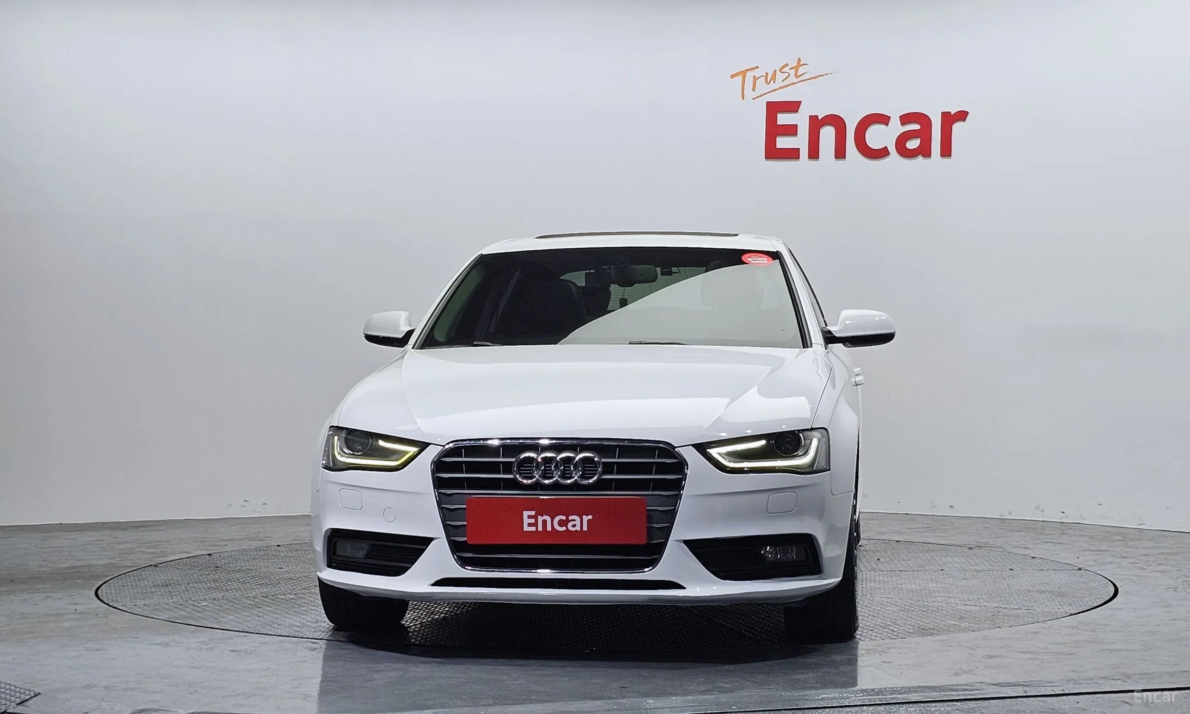 Audi New A4 превью 3