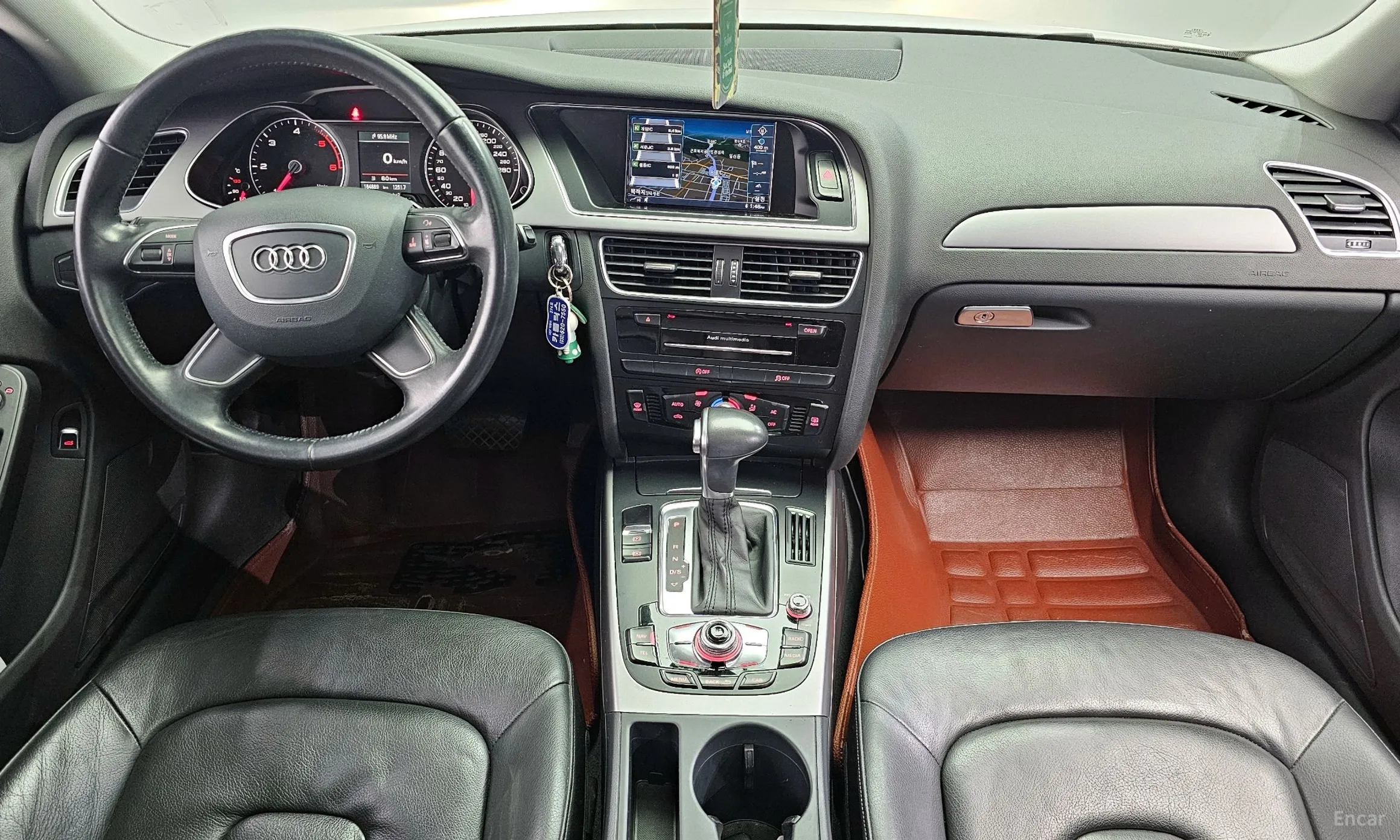 Audi New A4 превью 7