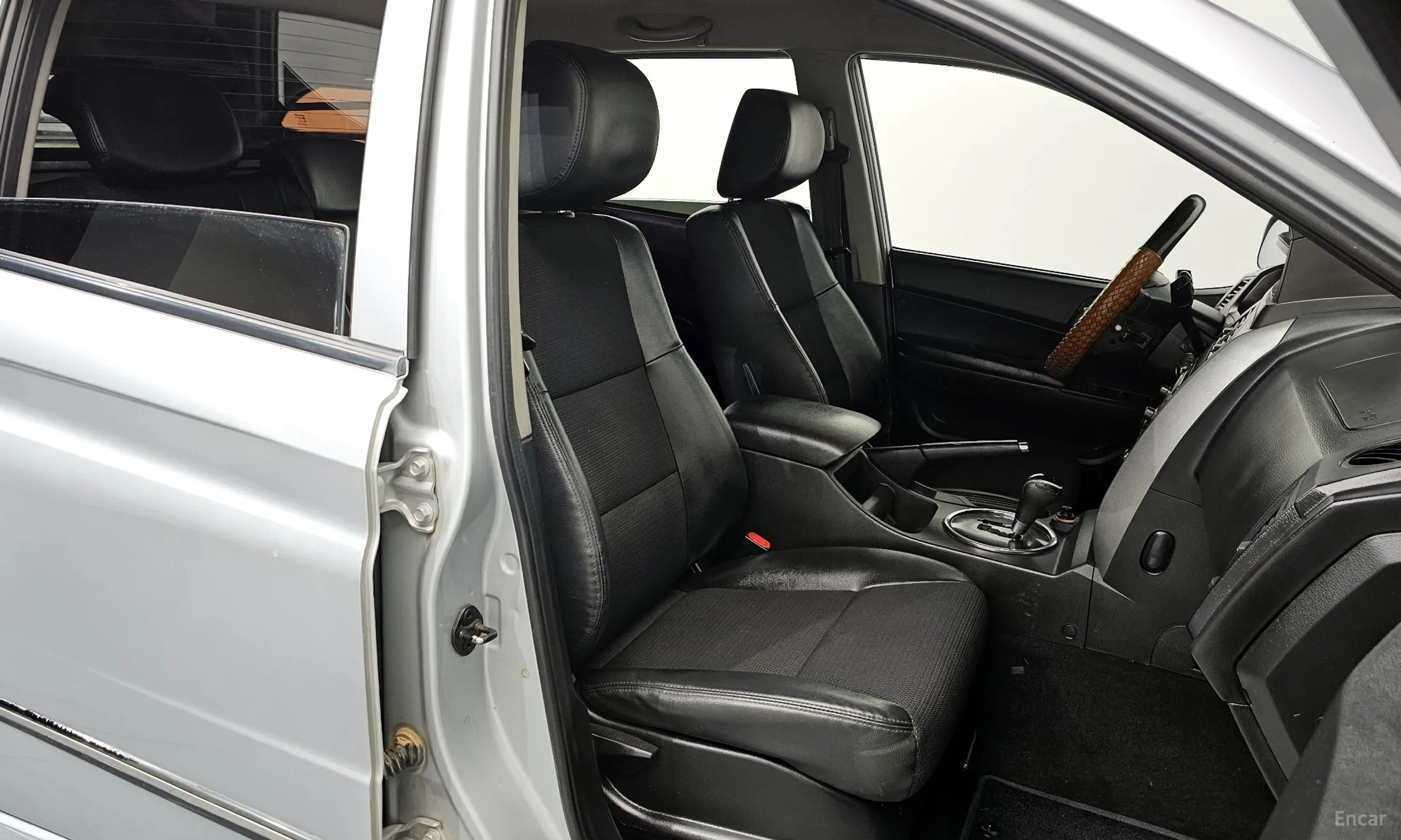KG Mobility (SsangYong) Korando Sports превью 10