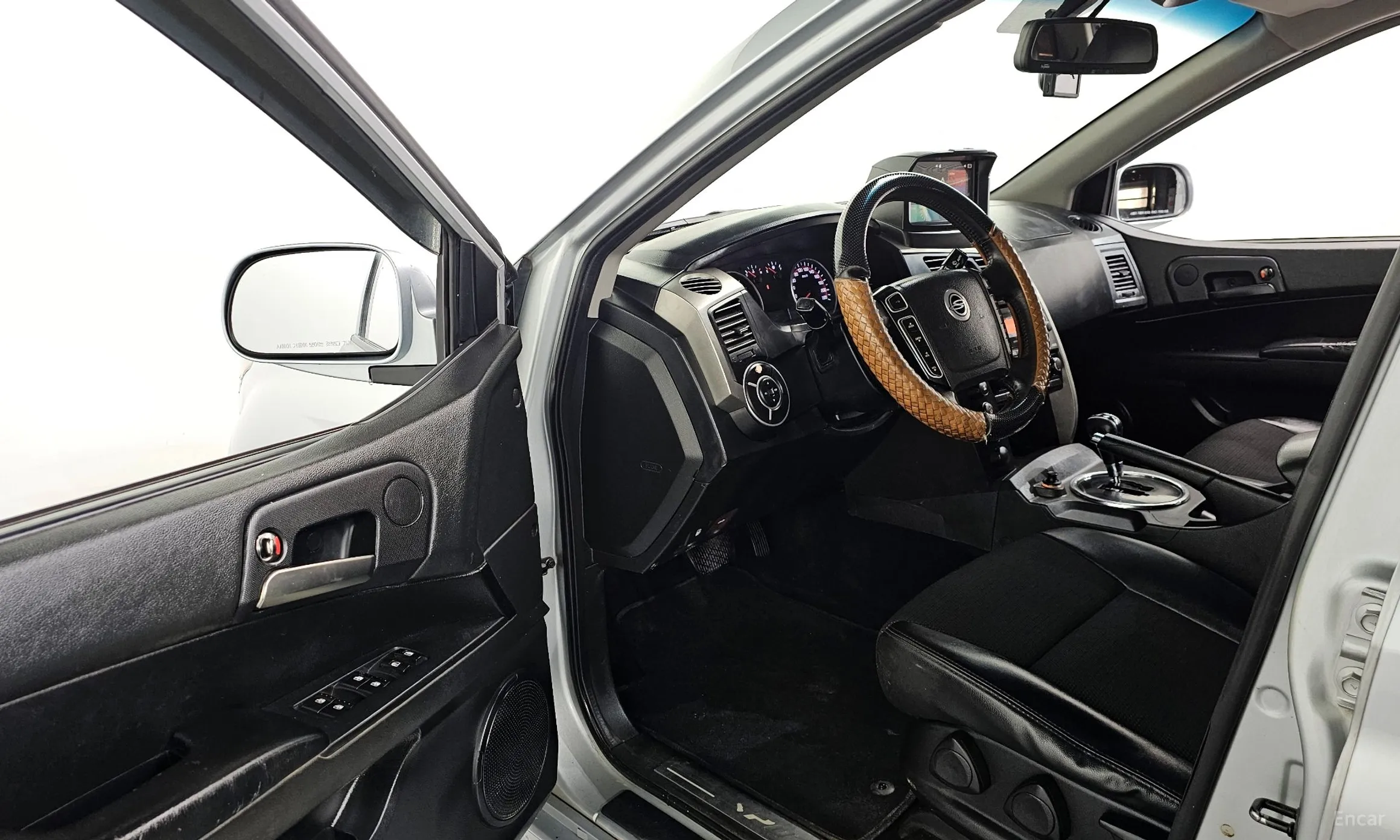 KG Mobility (SsangYong) Korando Sports превью 11