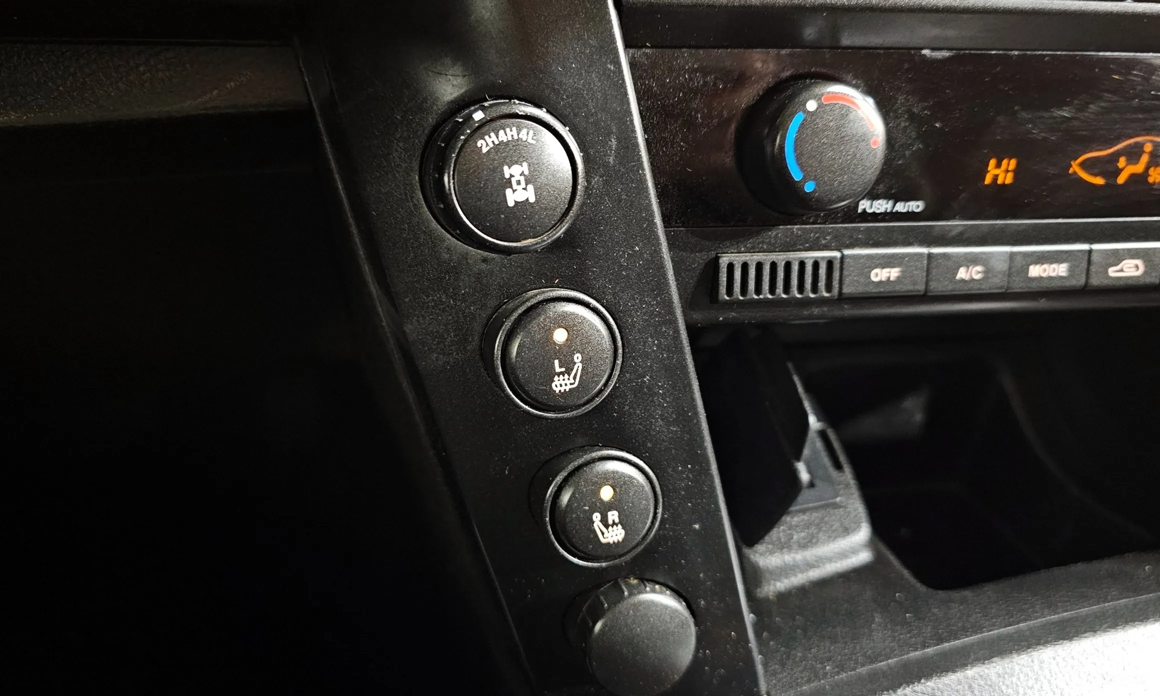 KG Mobility (SsangYong) Korando Sports превью 18