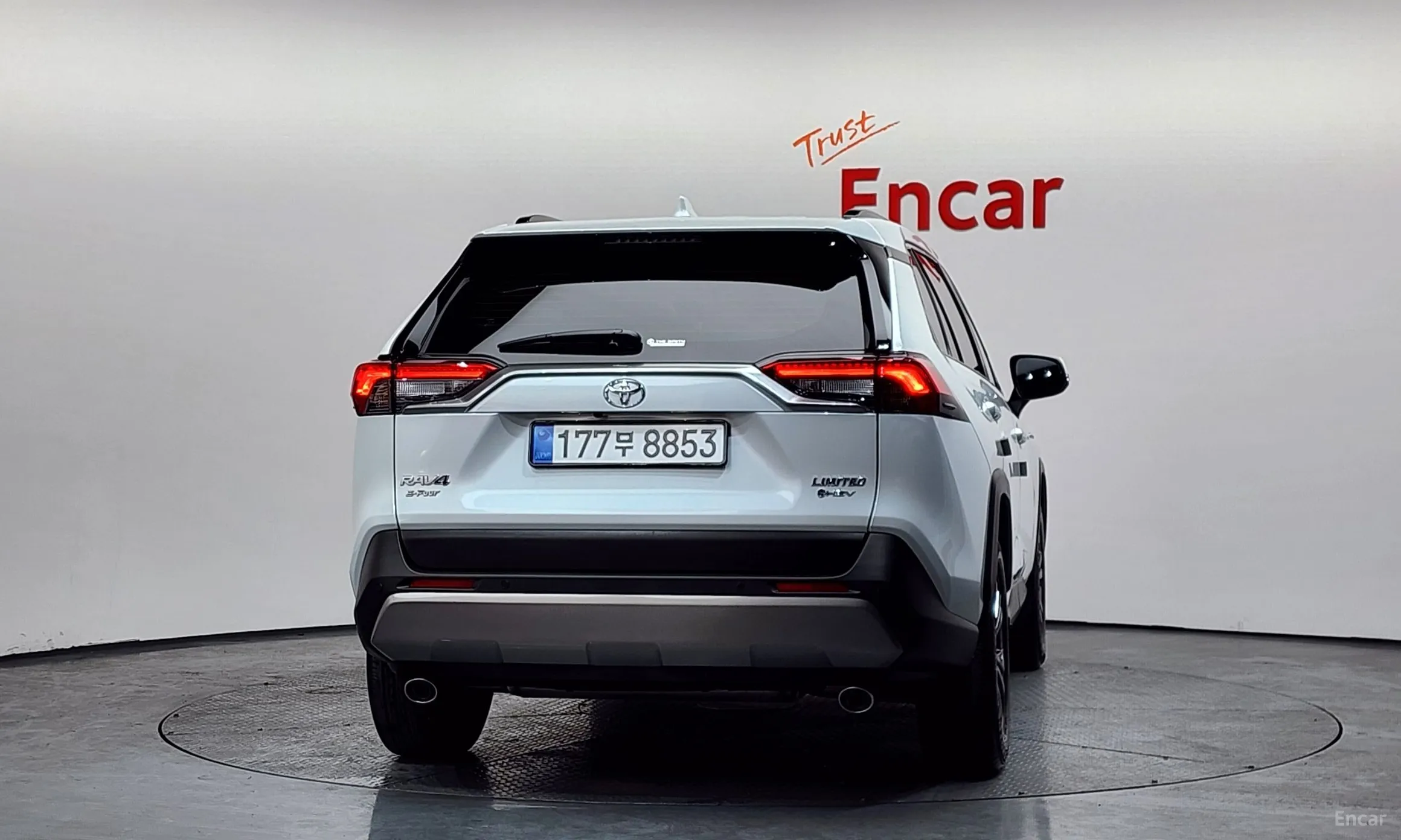 Toyota RAV4 5th Generation превью 4