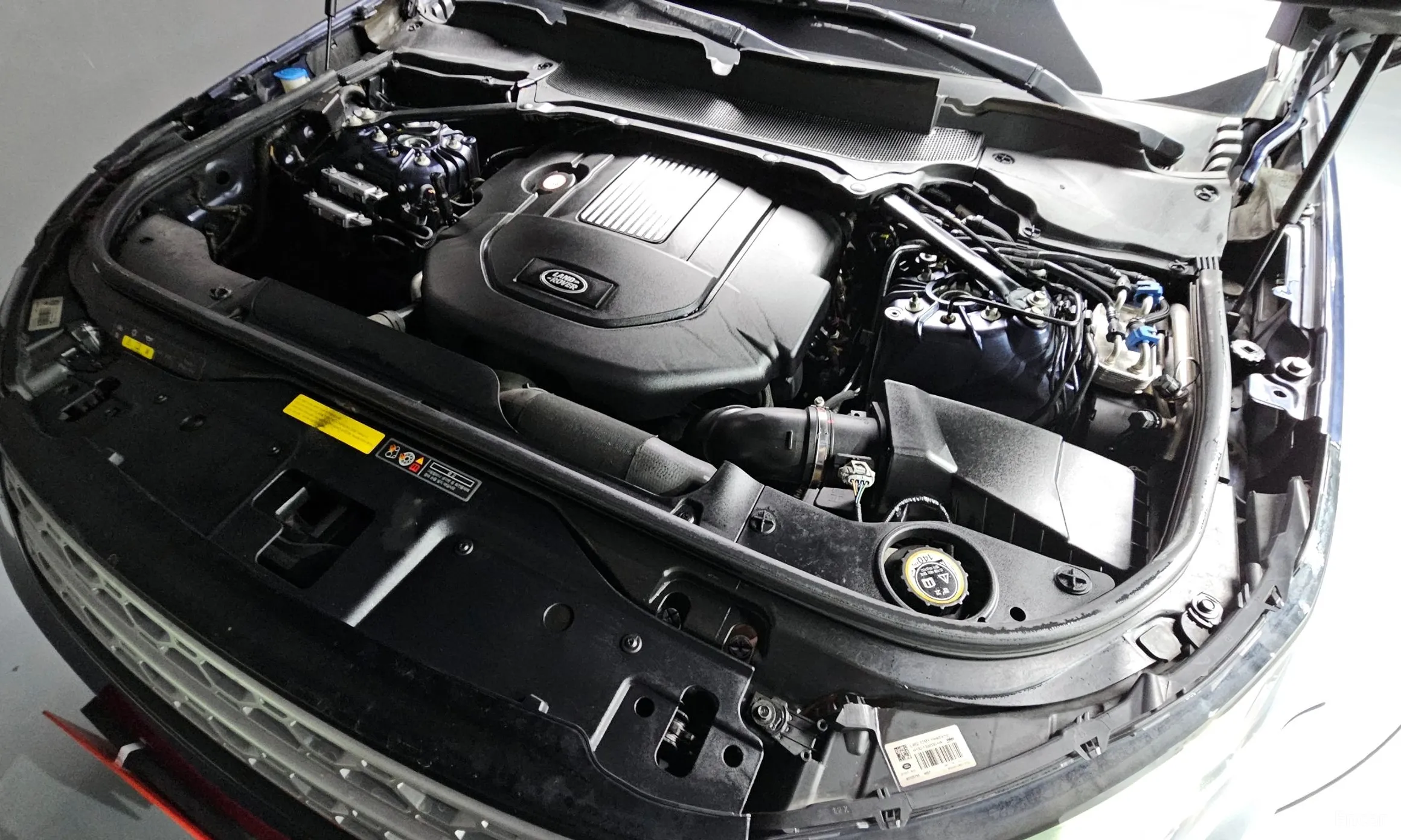 Land Rover Discovery 5 превью 6