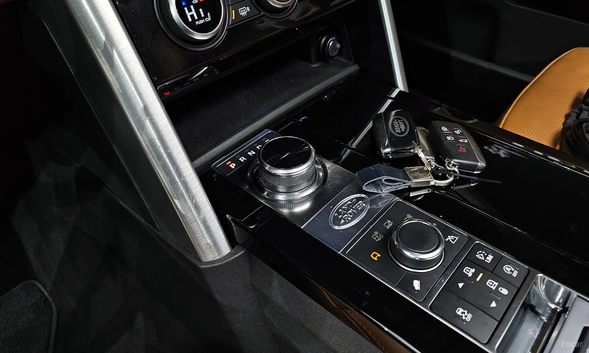 Land Rover Discovery 5 превью 9