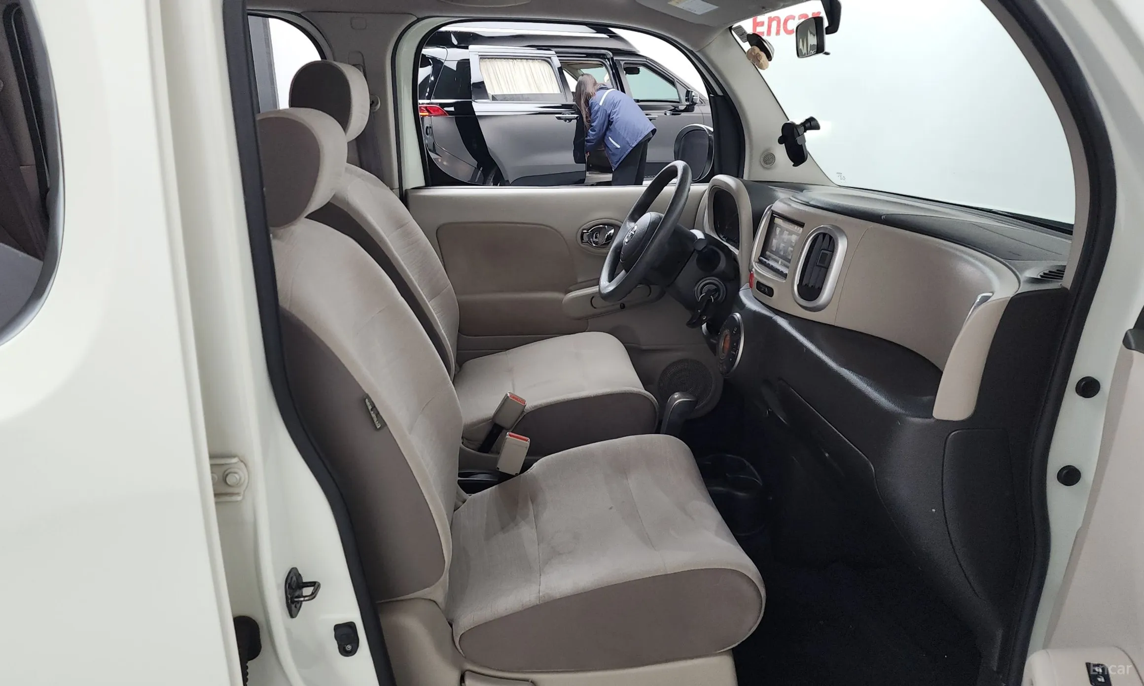 Nissan Cube превью 11