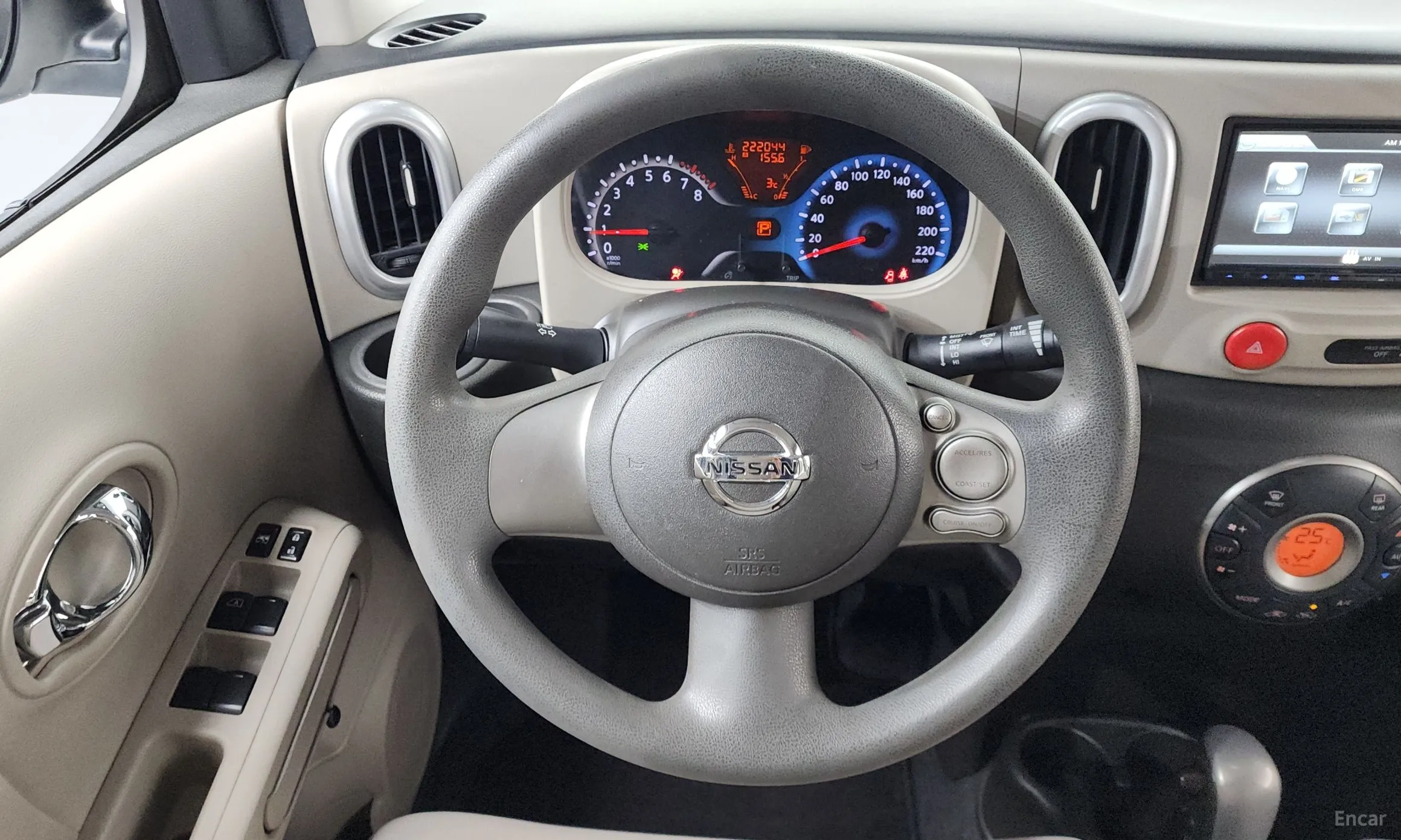 Nissan Cube превью 13