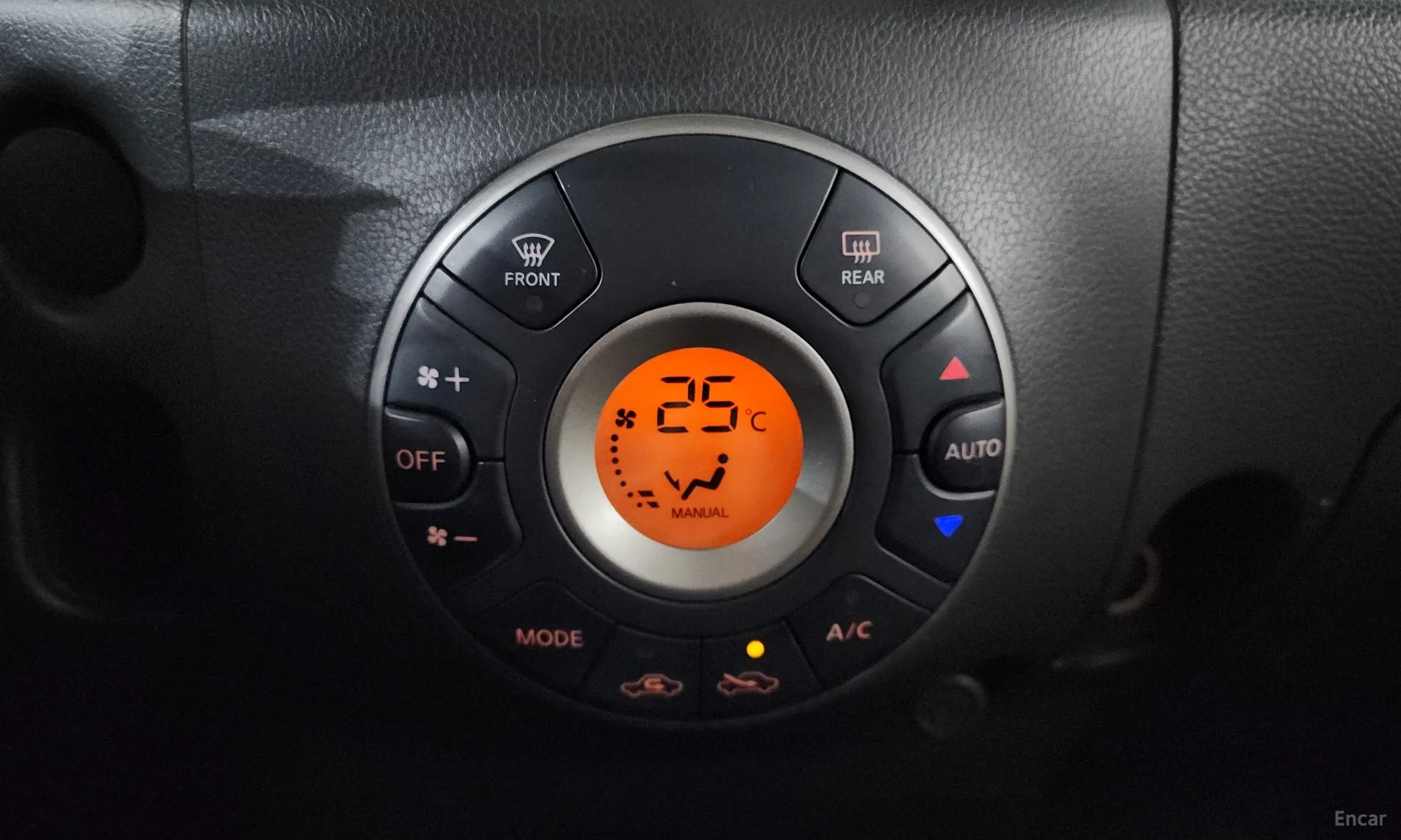 Nissan Cube превью 18